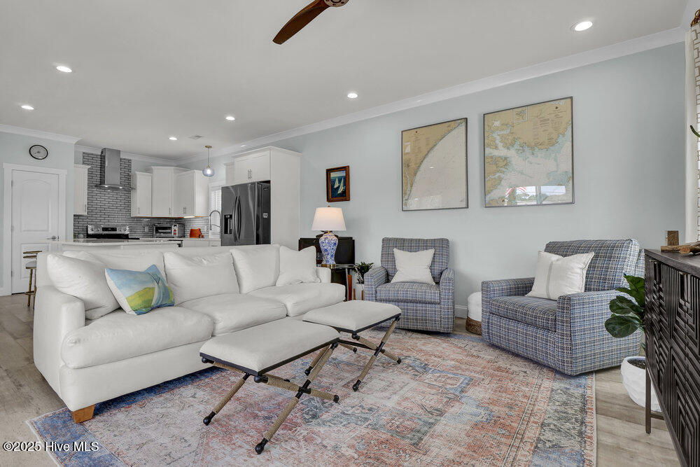 400 Sumter Avenue Property Photo 11