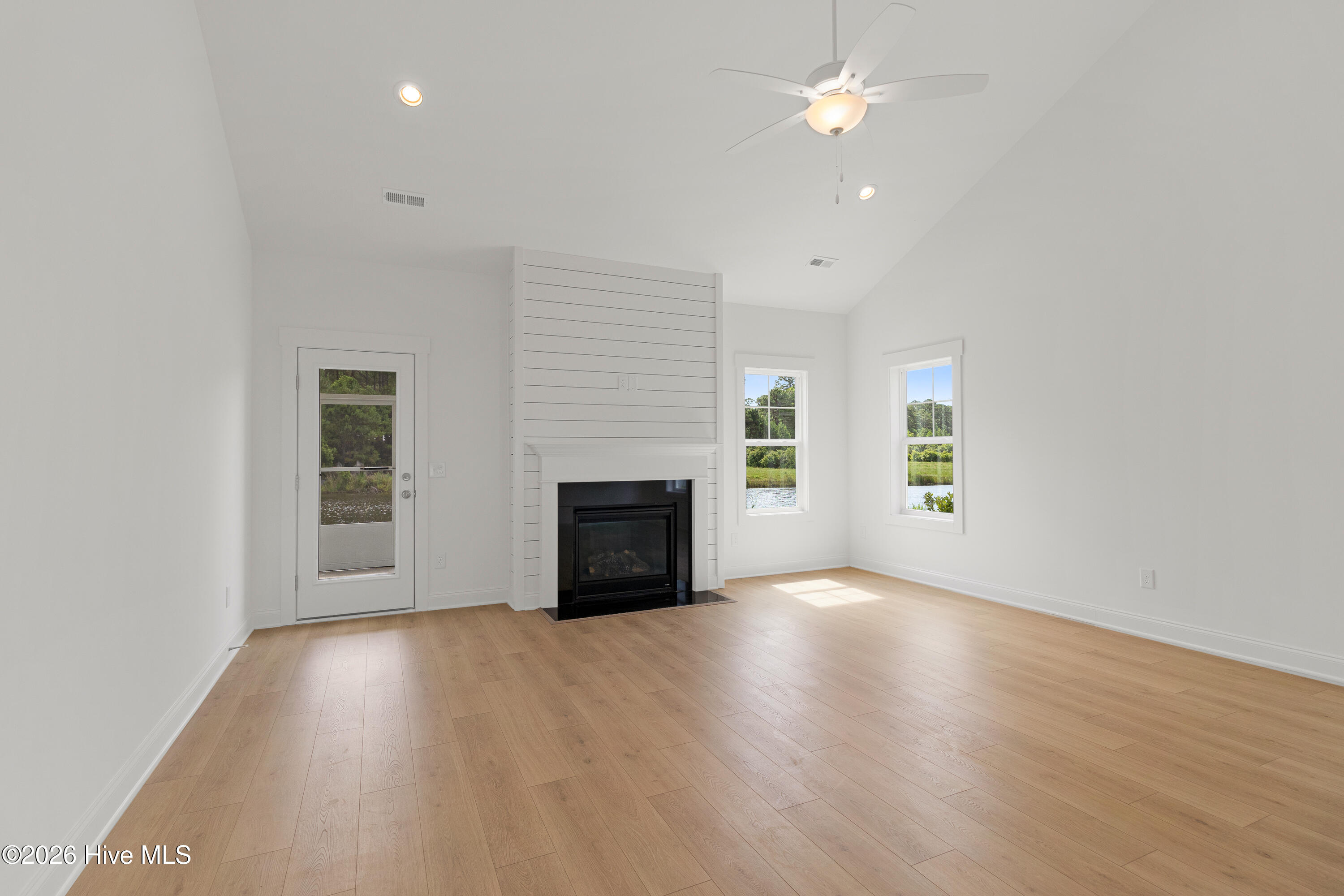 212 Windswept Lane Property Photo 15
