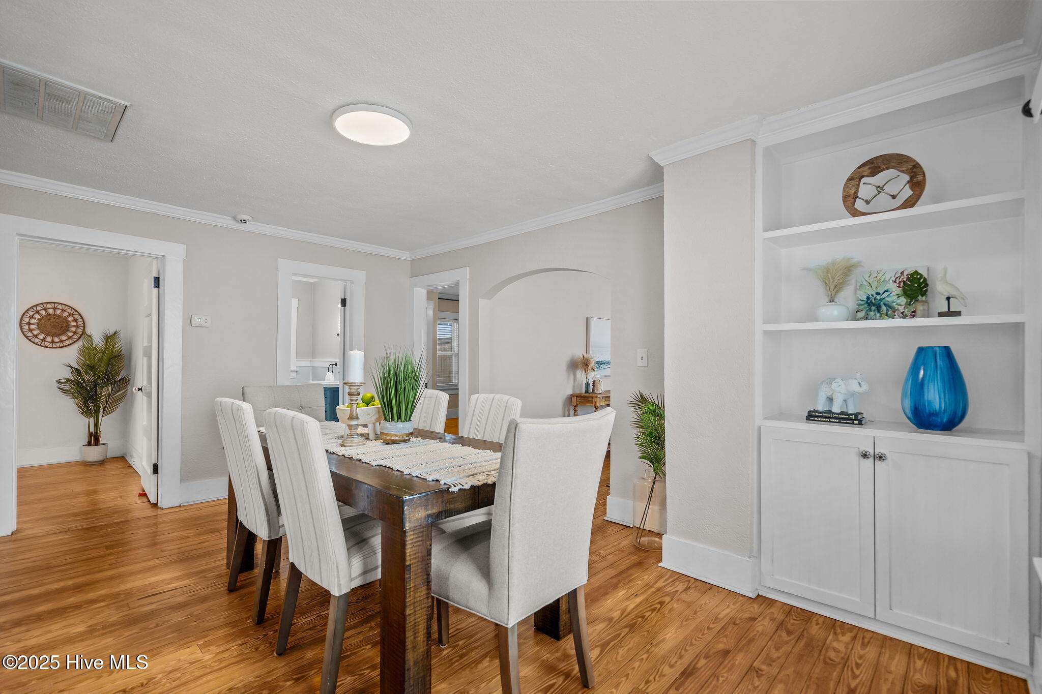 2119 Metts Avenue Property Photo 6