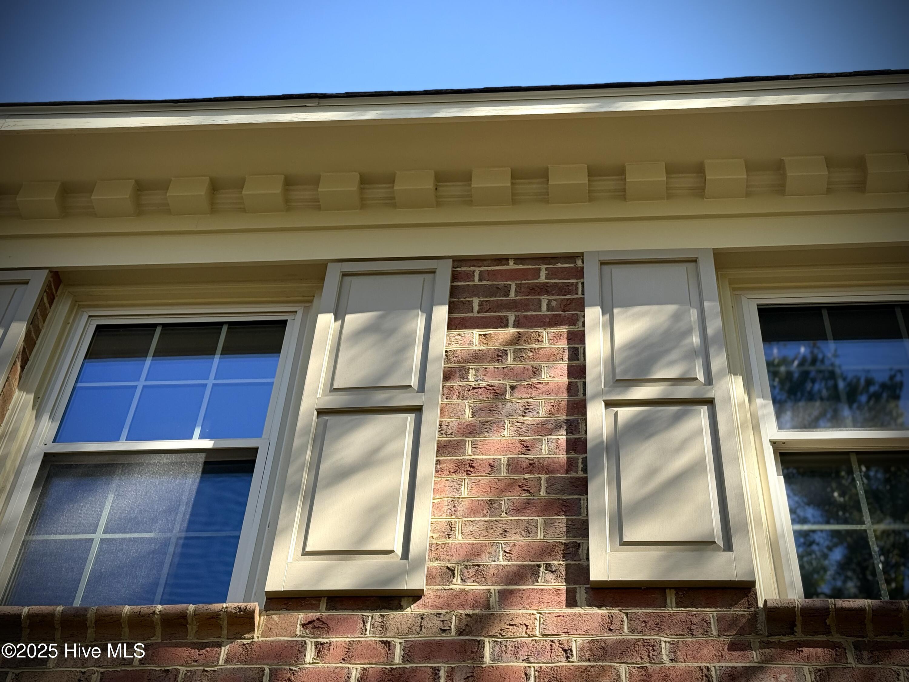 703 Daventry Drive Property Photo 4