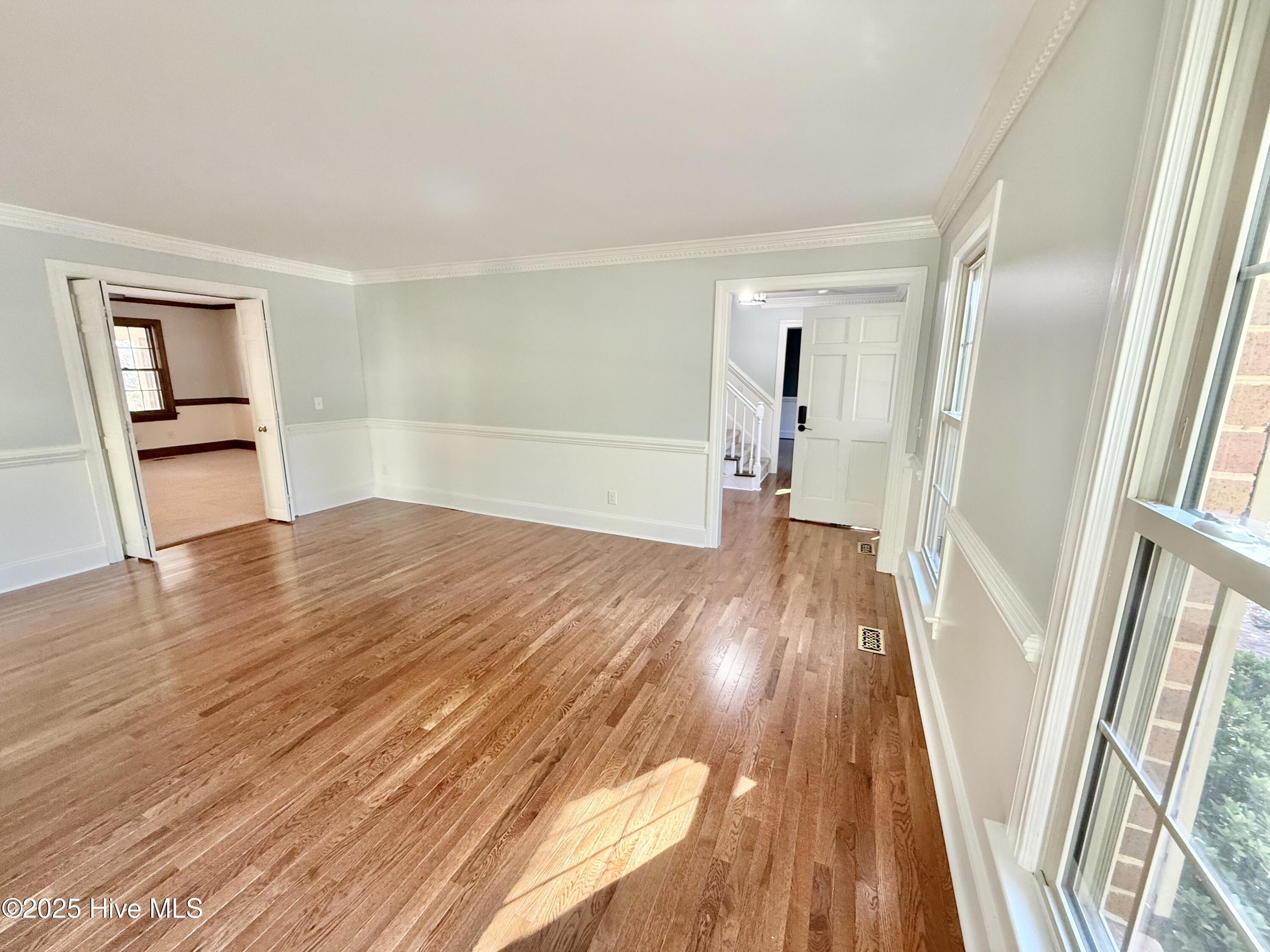 703 Daventry Drive Property Photo 24