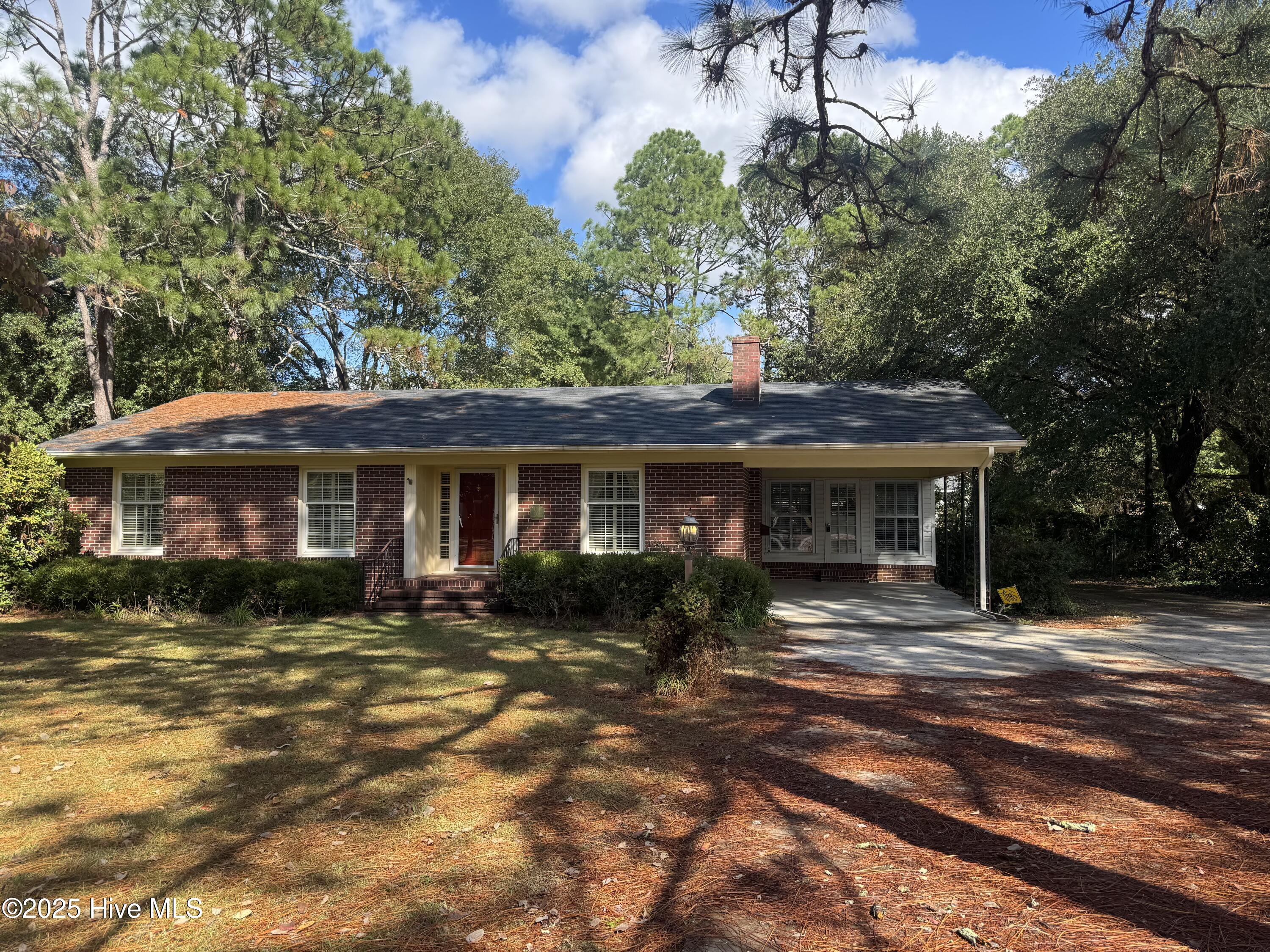 604 Hylan Avenue Property Photo 1