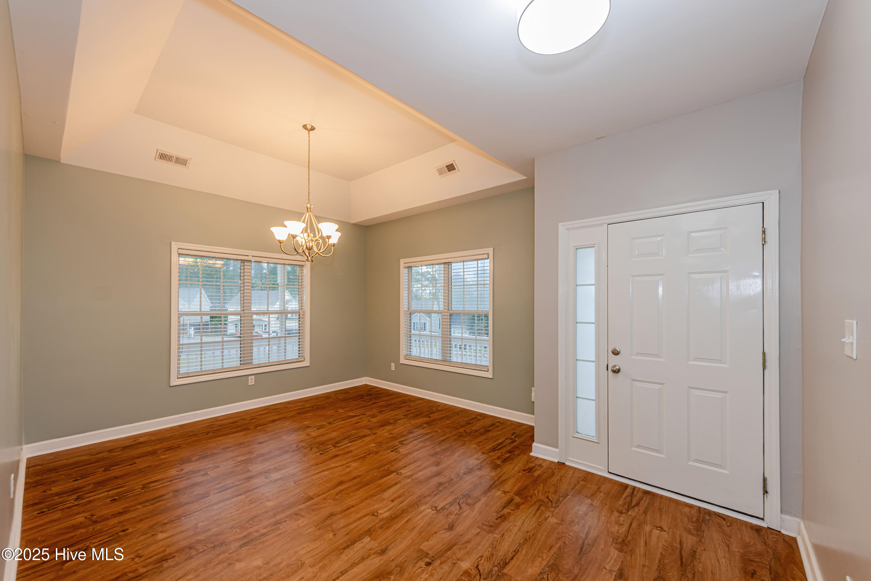 1000 Ponderosa Place Property Photo 5