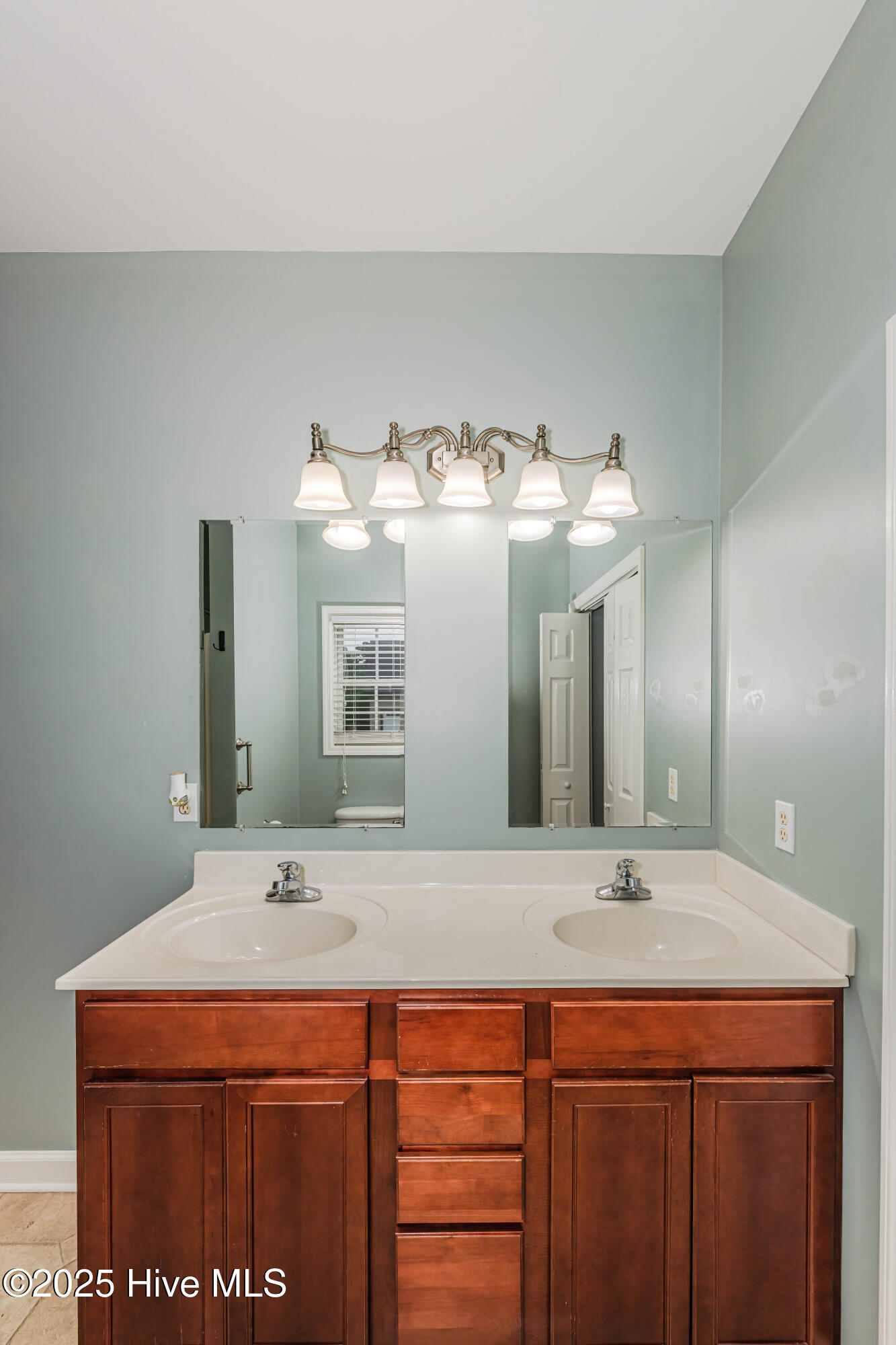 1000 Ponderosa Place Property Photo 27