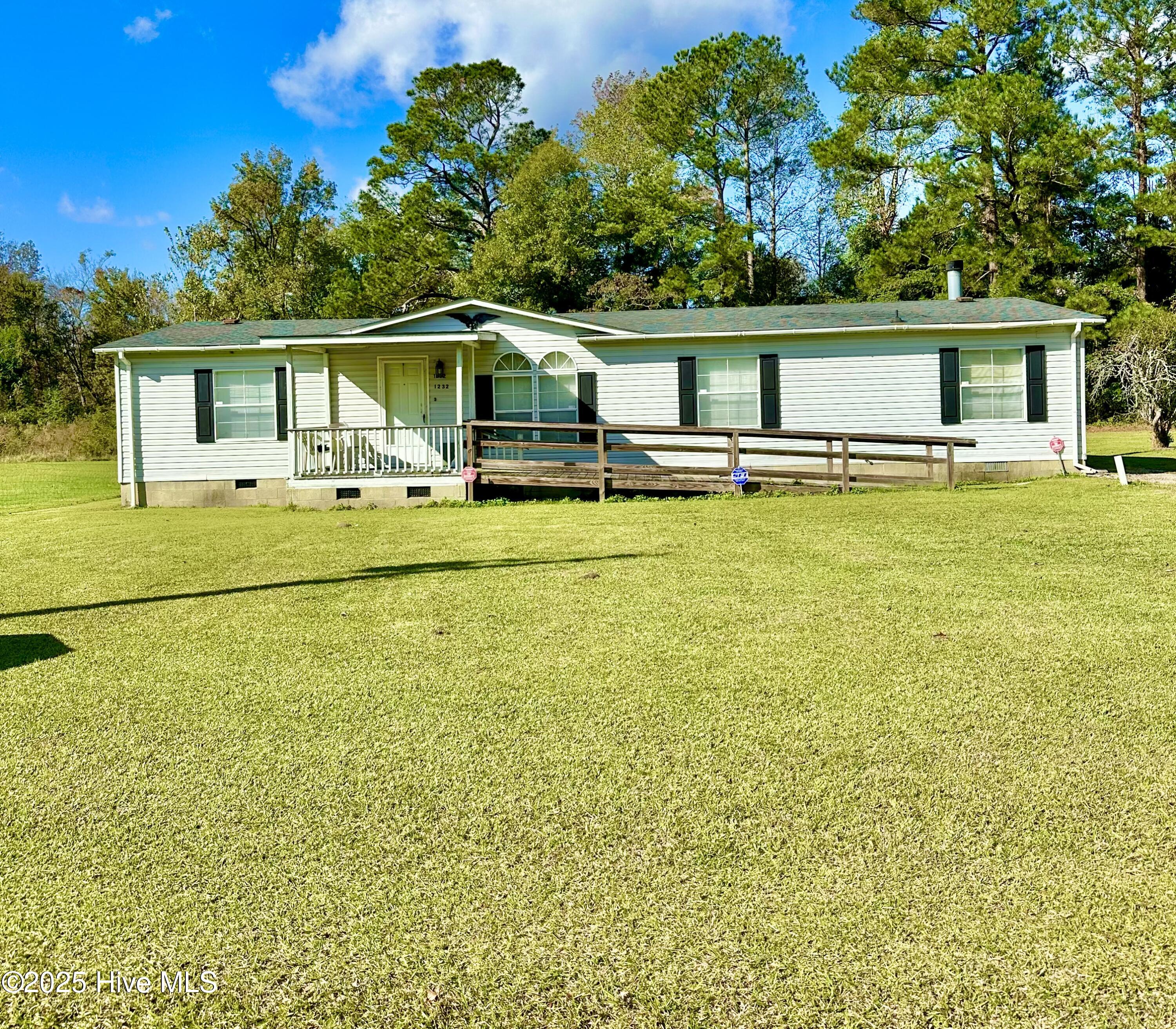 1232 Mears Lane Property Photo 1