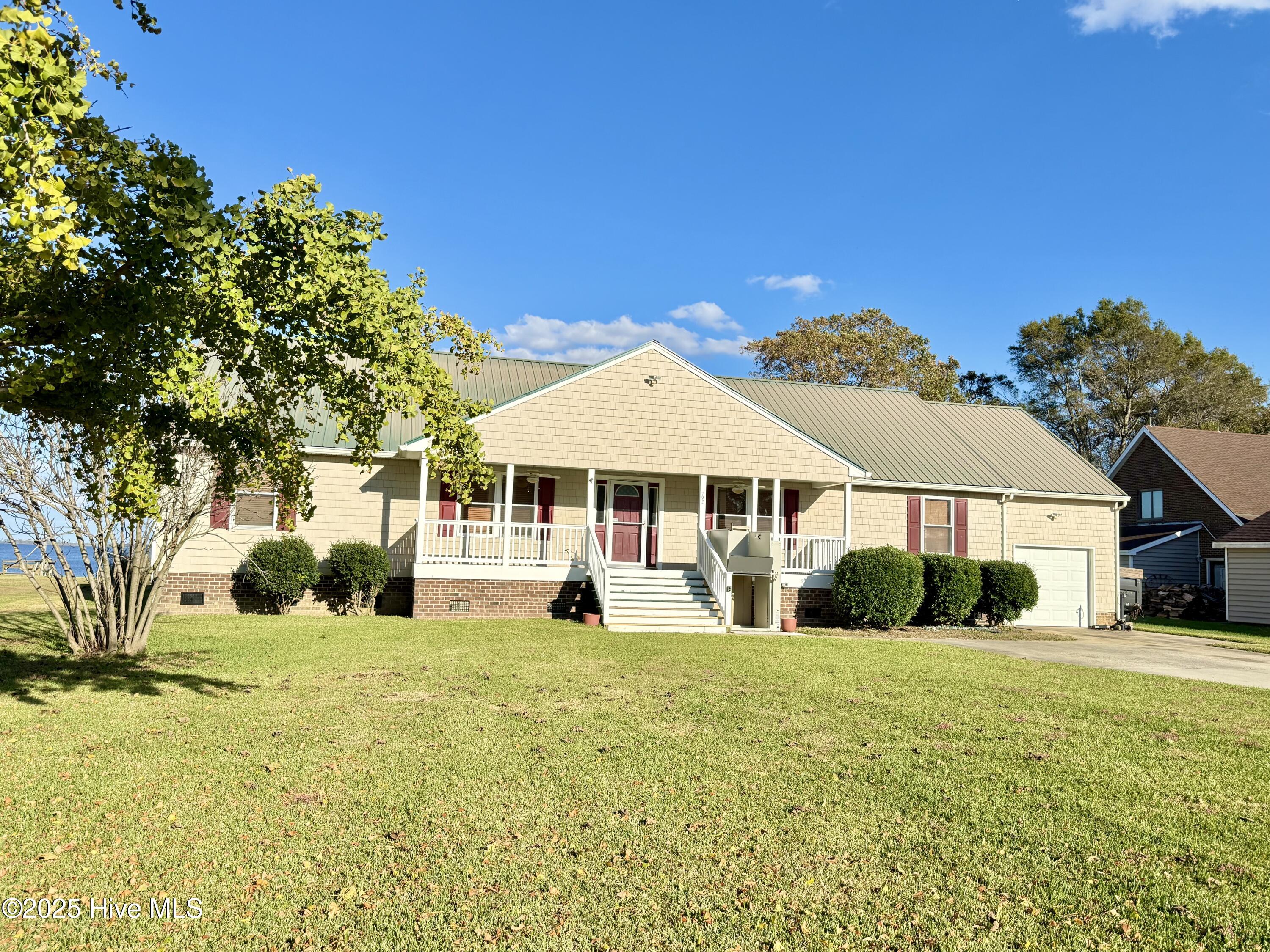 192 Baxter Estates Road Property Photo 1