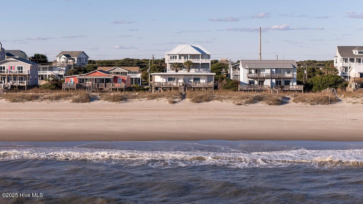 1103 Ocean Drive E & W Property Photo 2
