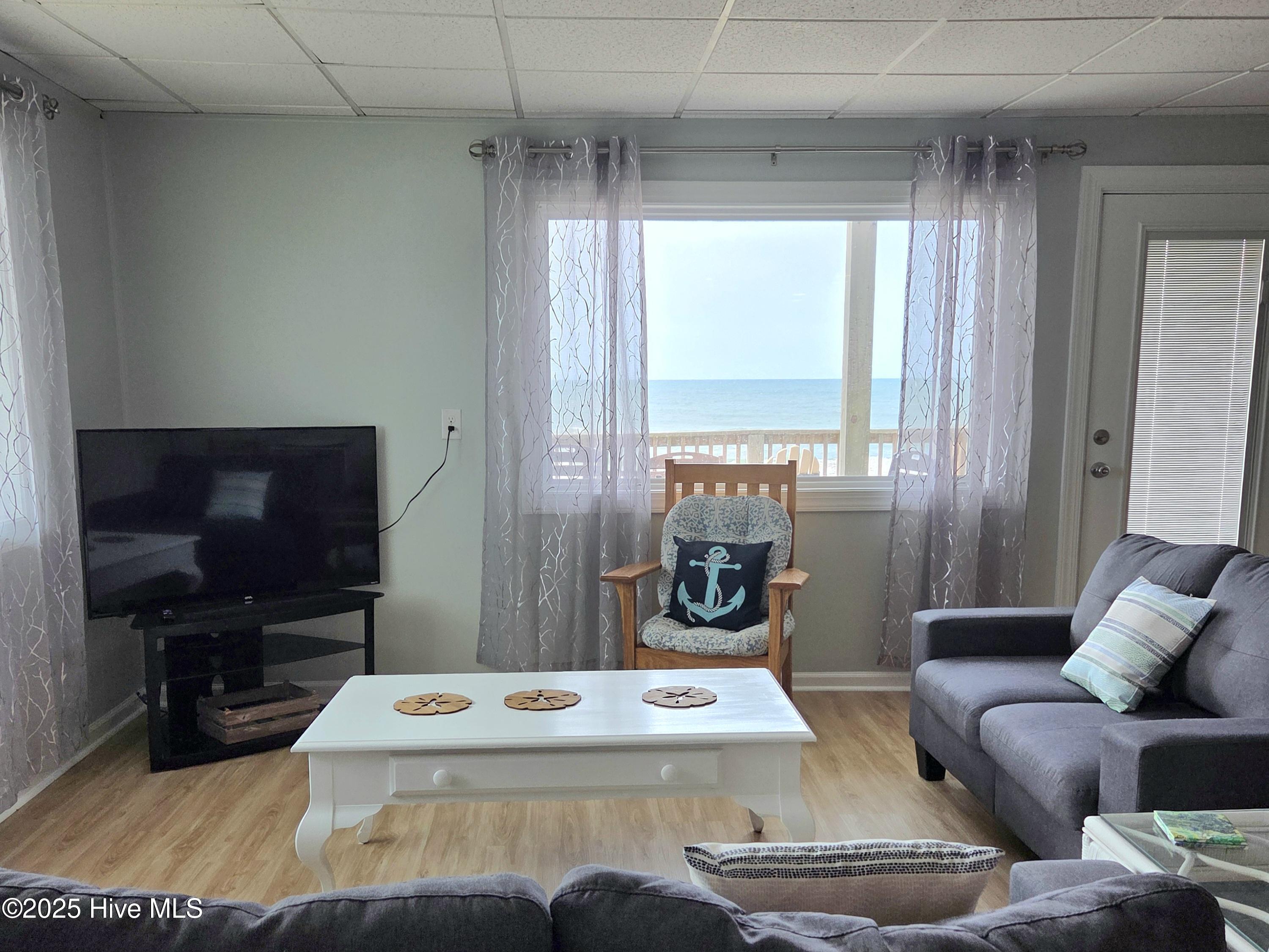 1103 Ocean Drive E & W Property Photo 13