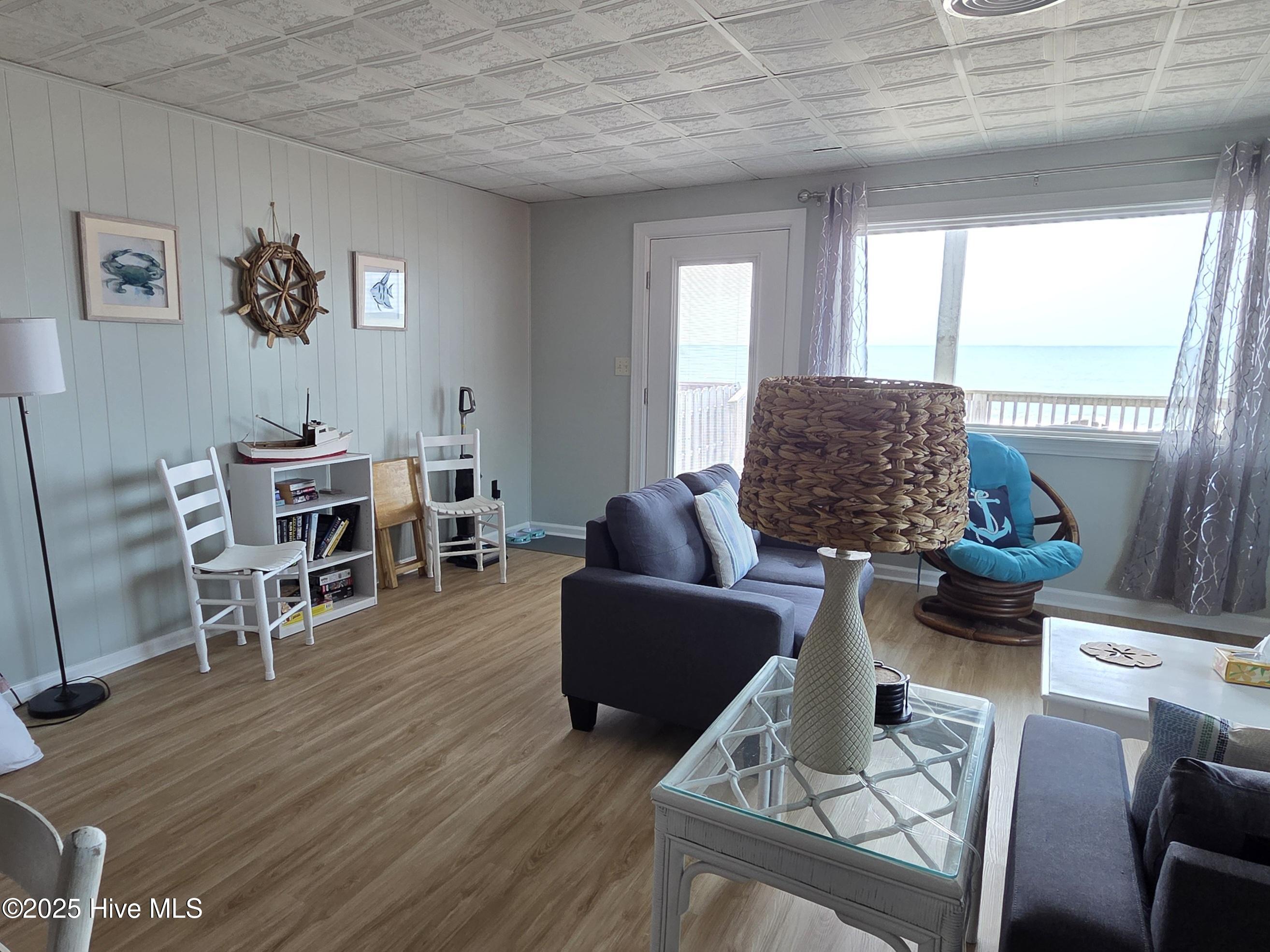 1103 Ocean Drive E & W Property Photo 40