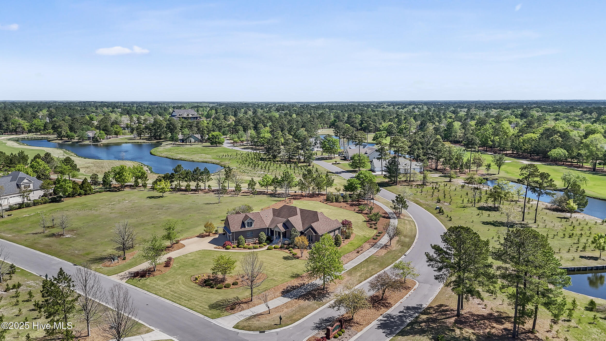 134 Pine Ridge Drive Property Photo 1