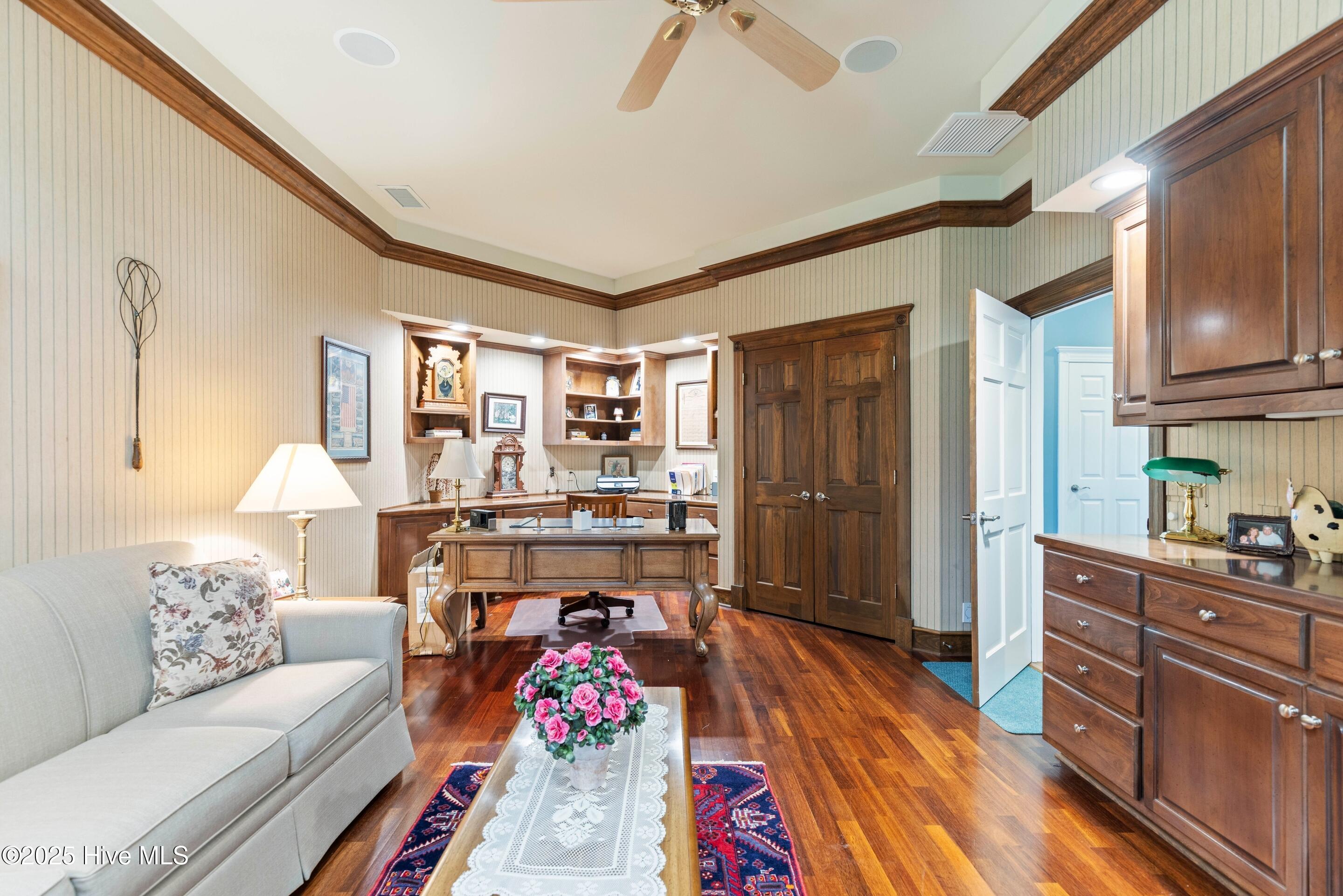 296 Camellia Court Property Photo 56