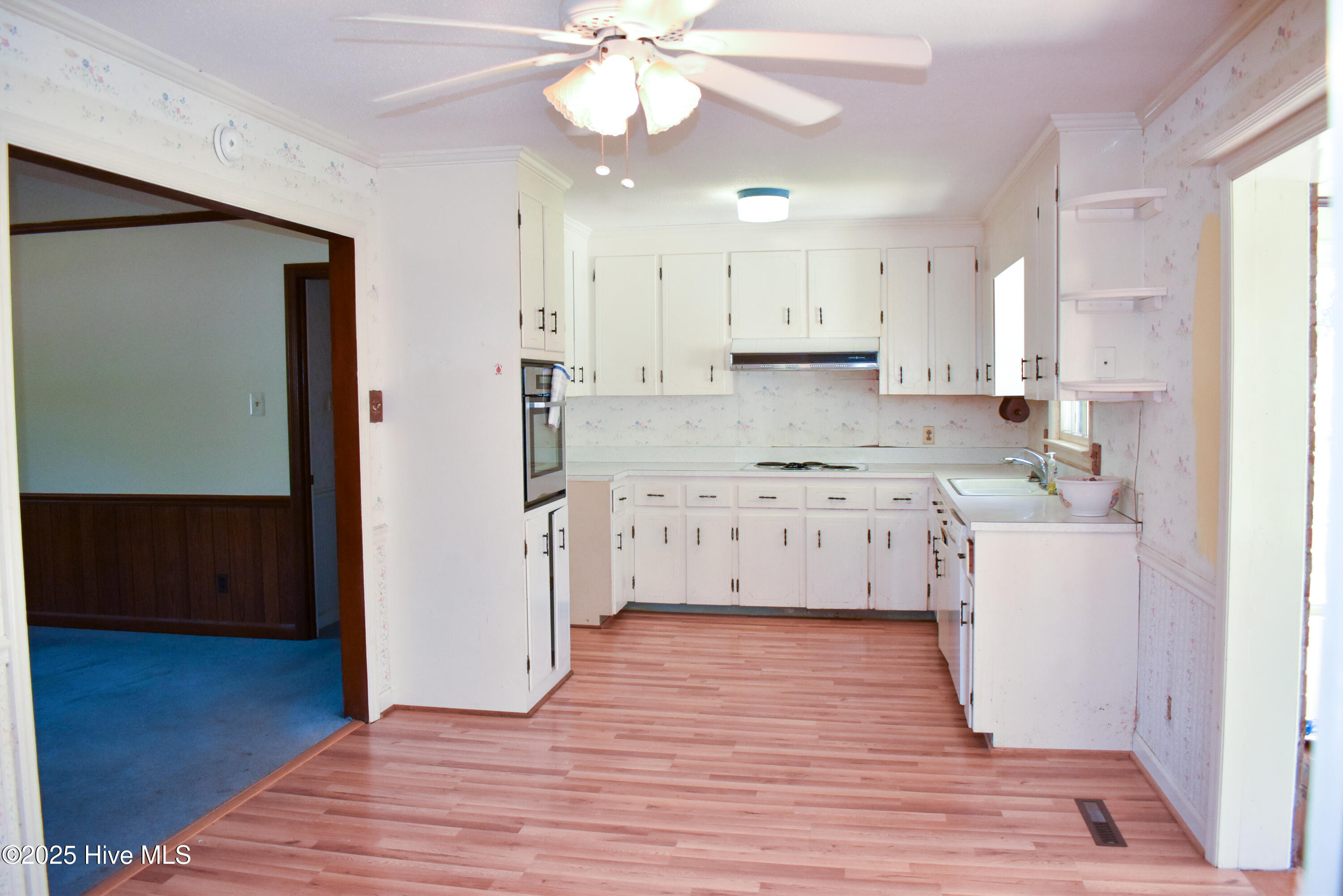 105 Glenn Drive Property Photo 13