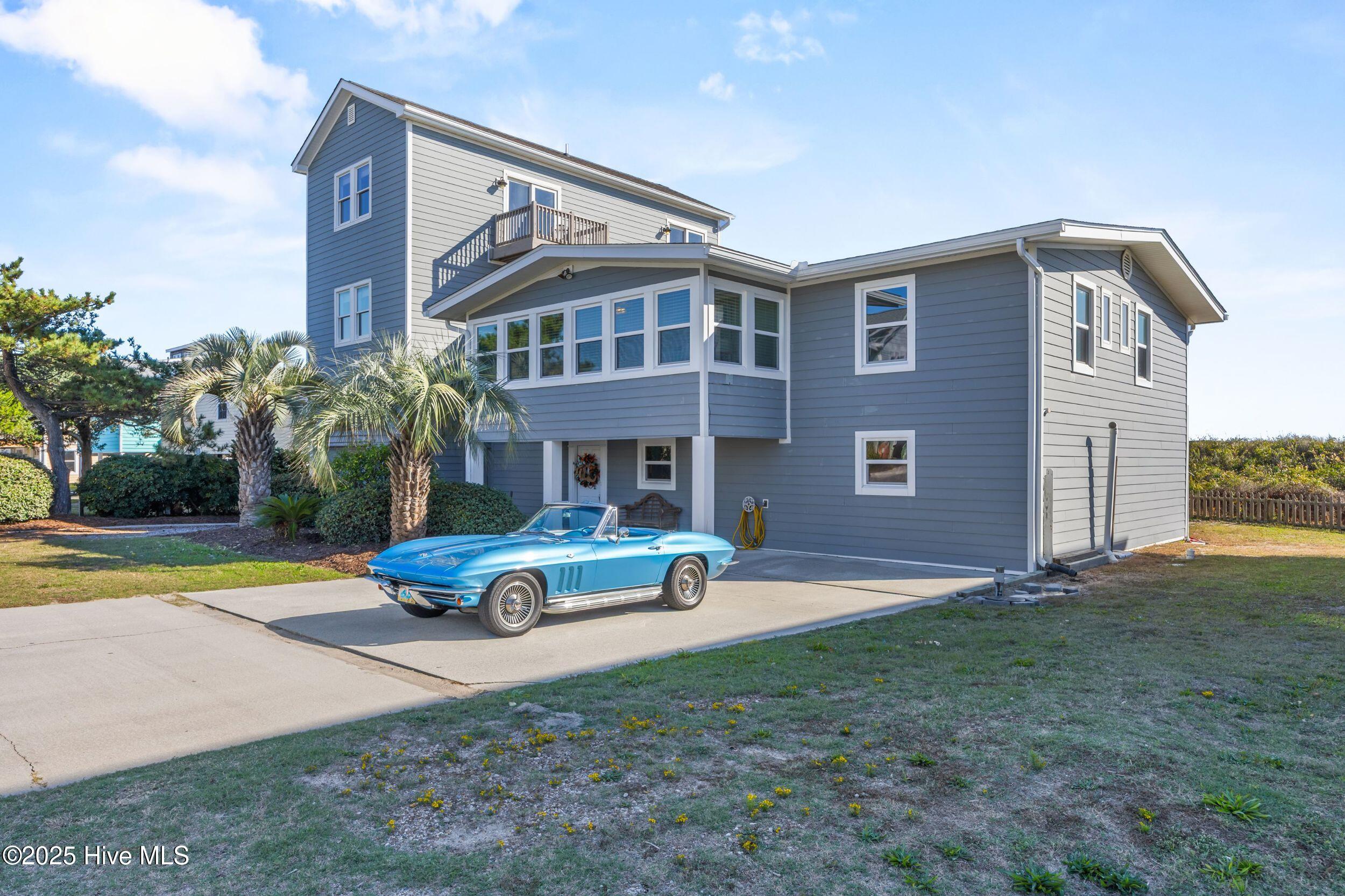 5419 W Beach Drive Property Photo 6