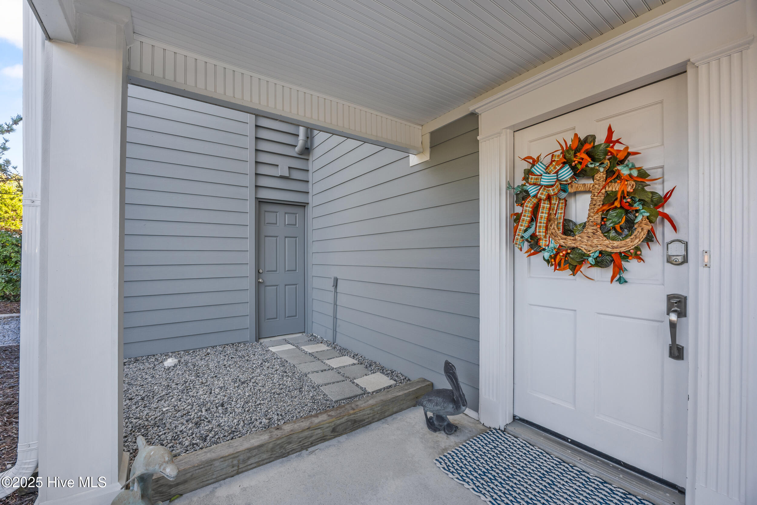 5419 W Beach Drive Property Photo 20