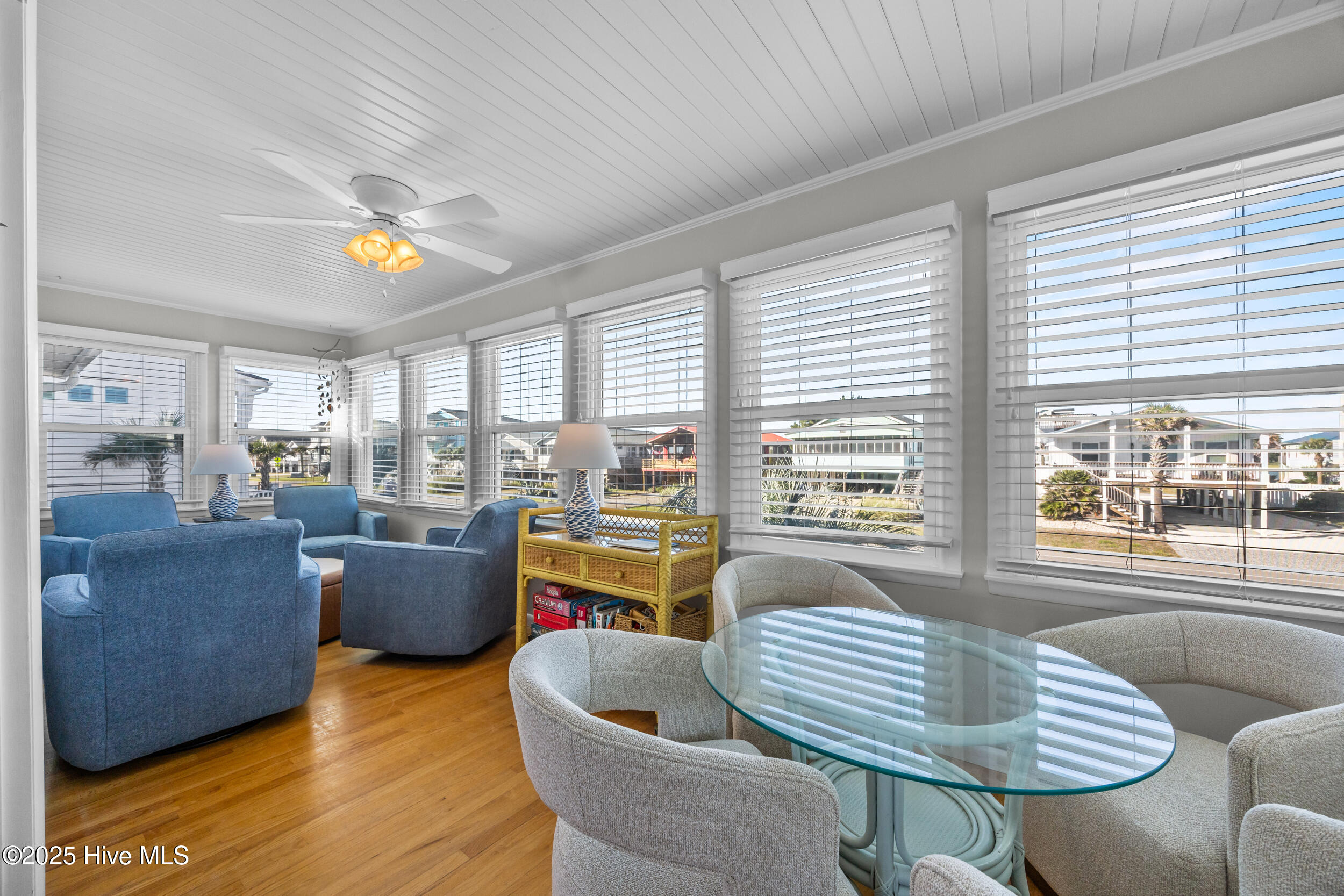 5419 W Beach Drive Property Photo 38