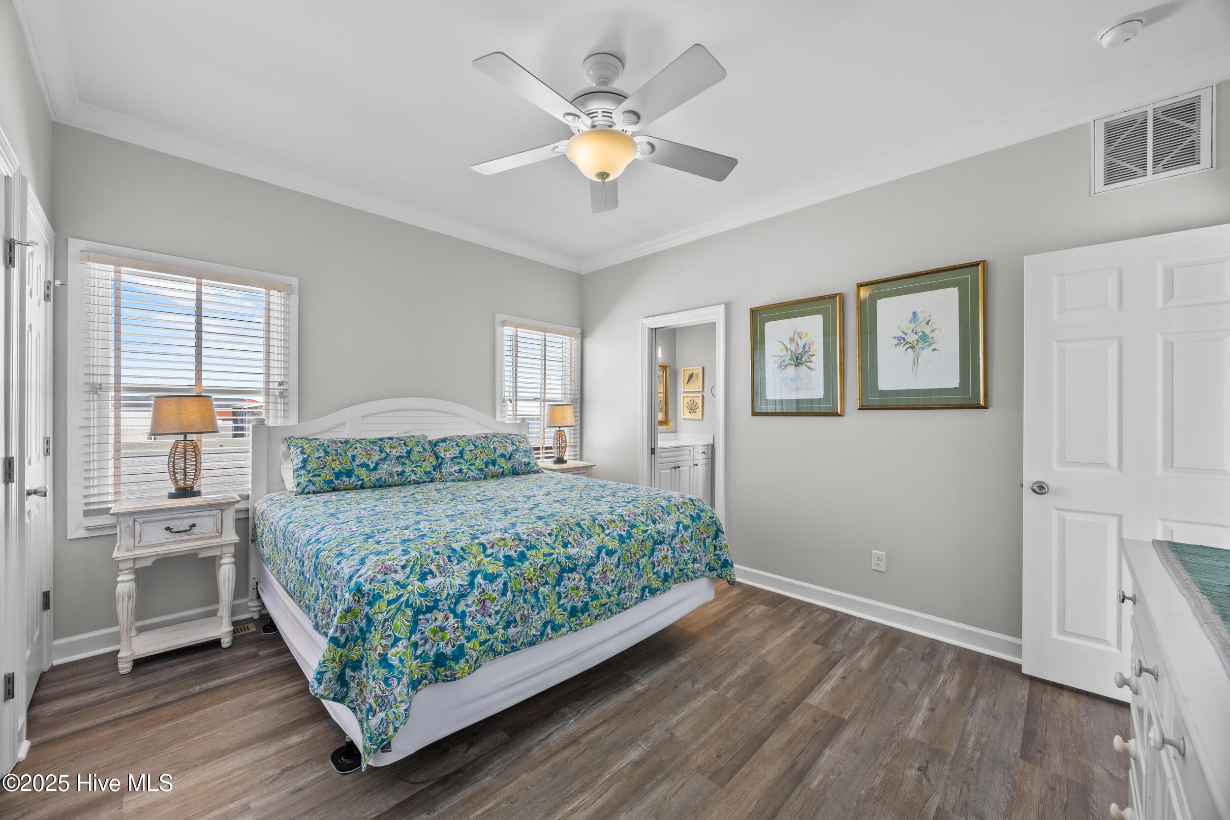 5419 W Beach Drive Property Photo 65