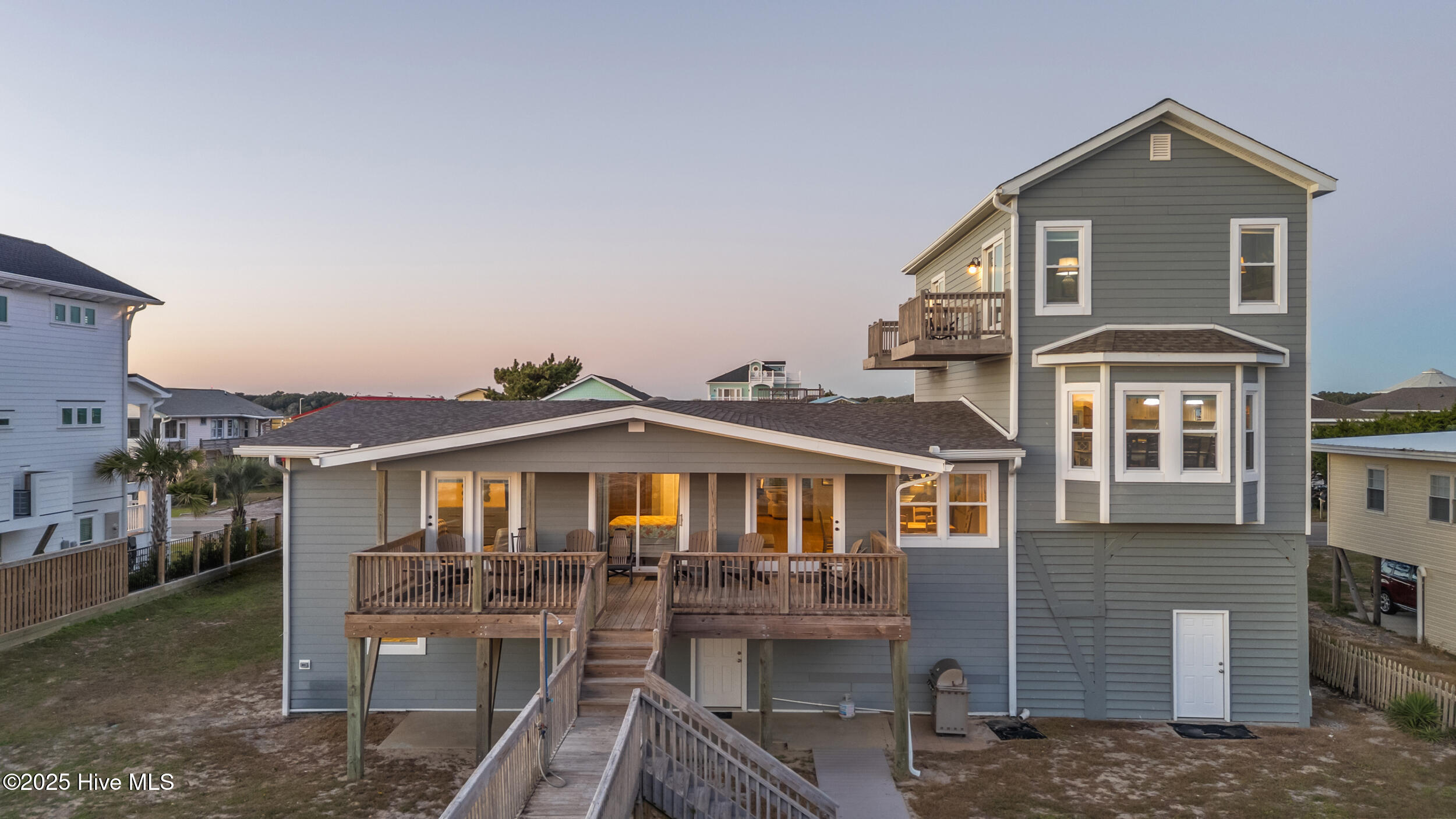 5419 W Beach Drive Property Photo 85