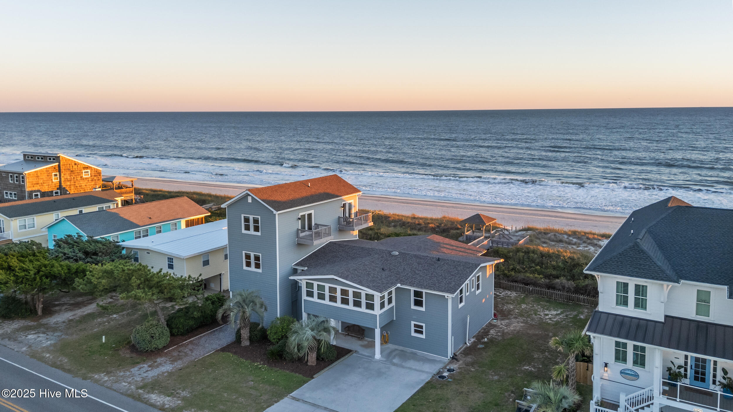 5419 W Beach Drive Property Photo 87