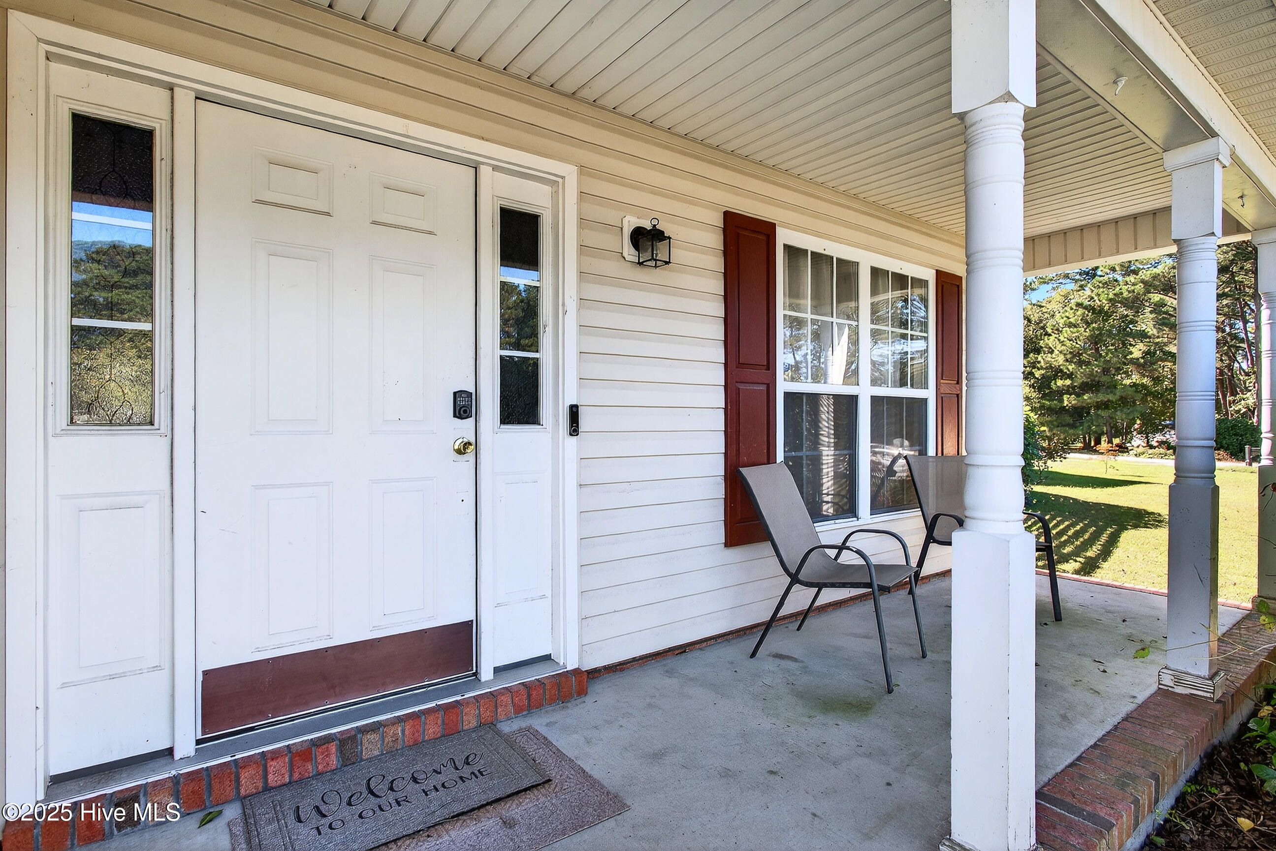 203 Reef Lane Property Photo 5