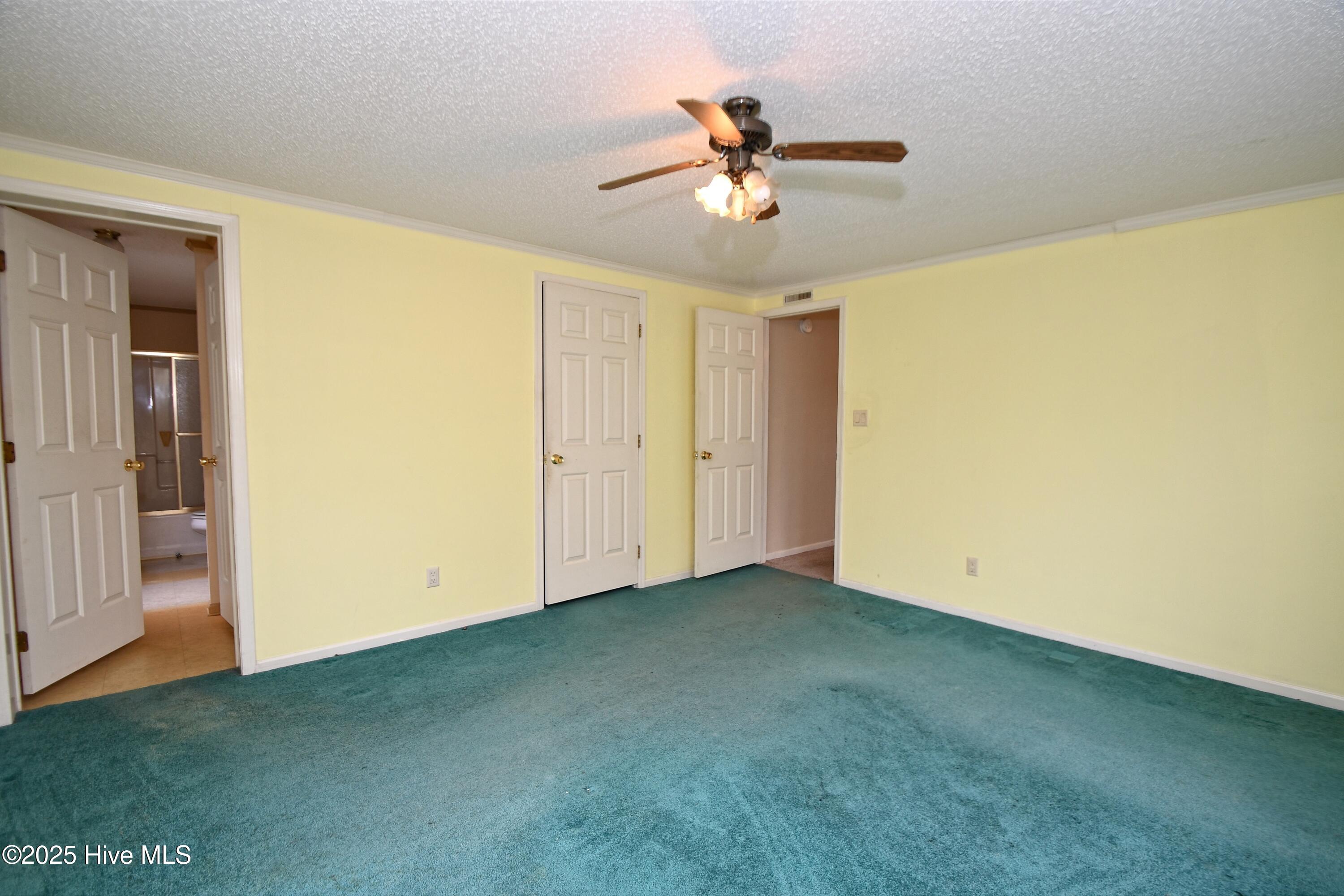 1024 Palm Court Property Photo 19