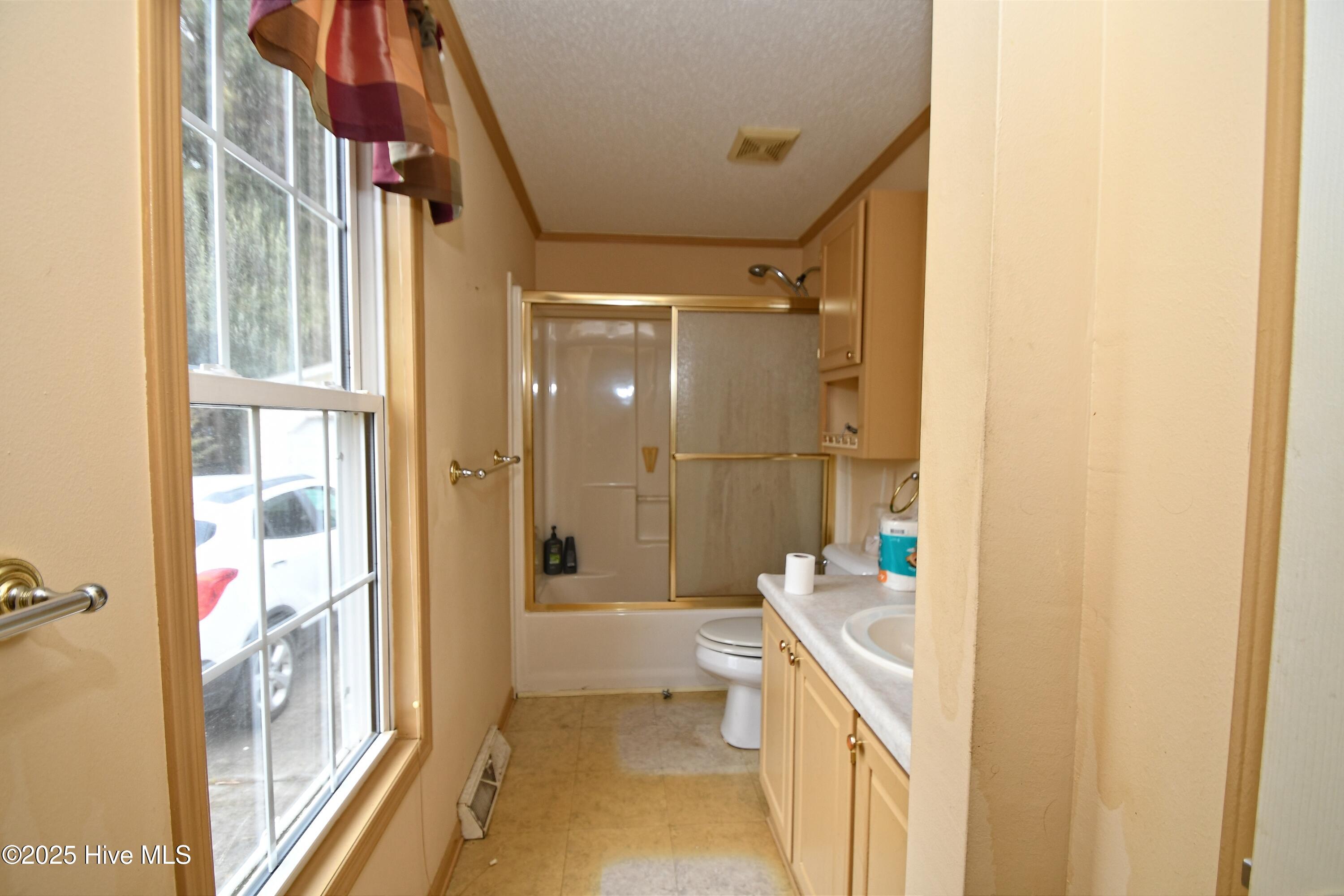 1024 Palm Court Property Photo 20