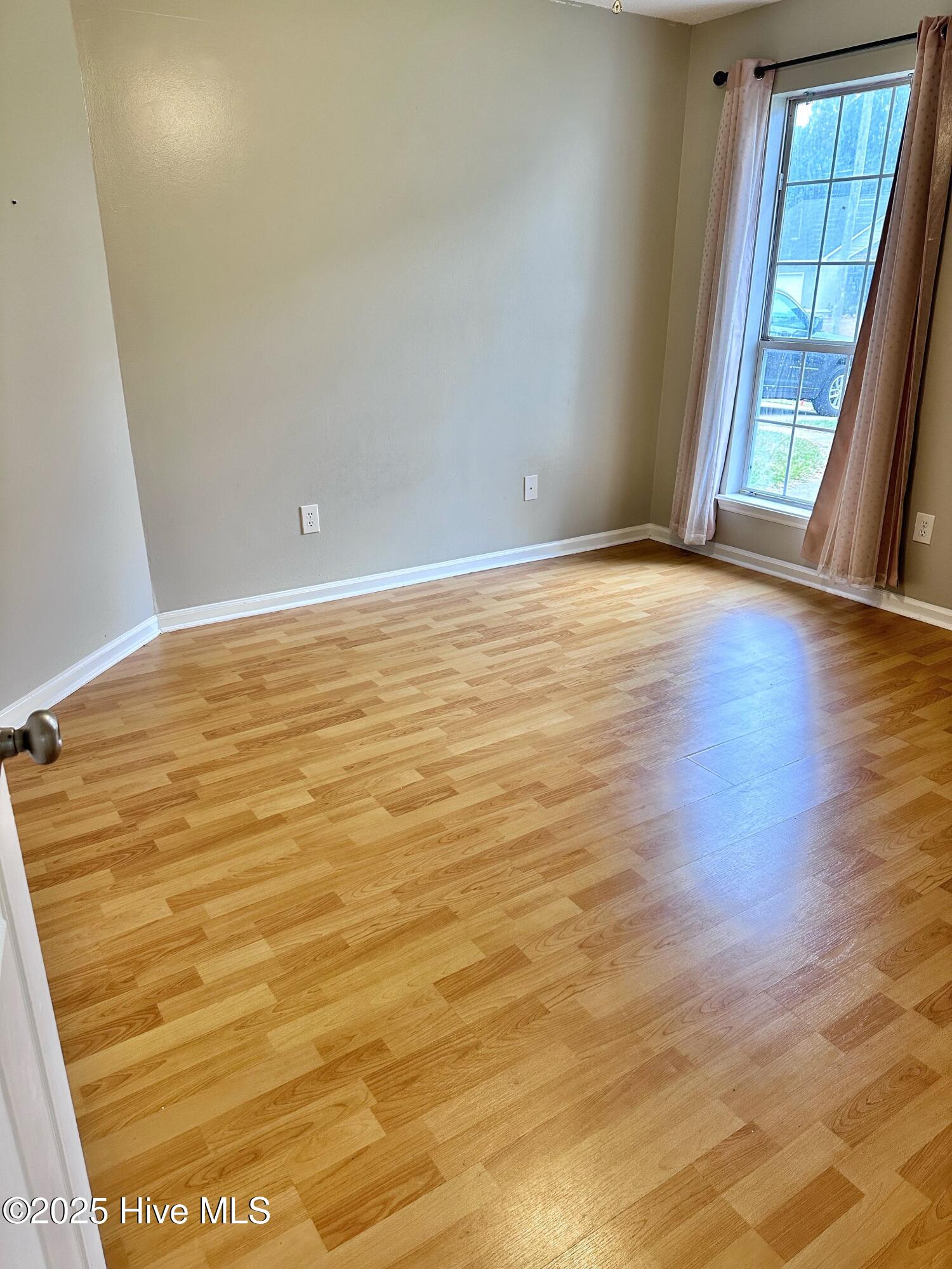 2621 Idlebrook Circle Property Photo 13