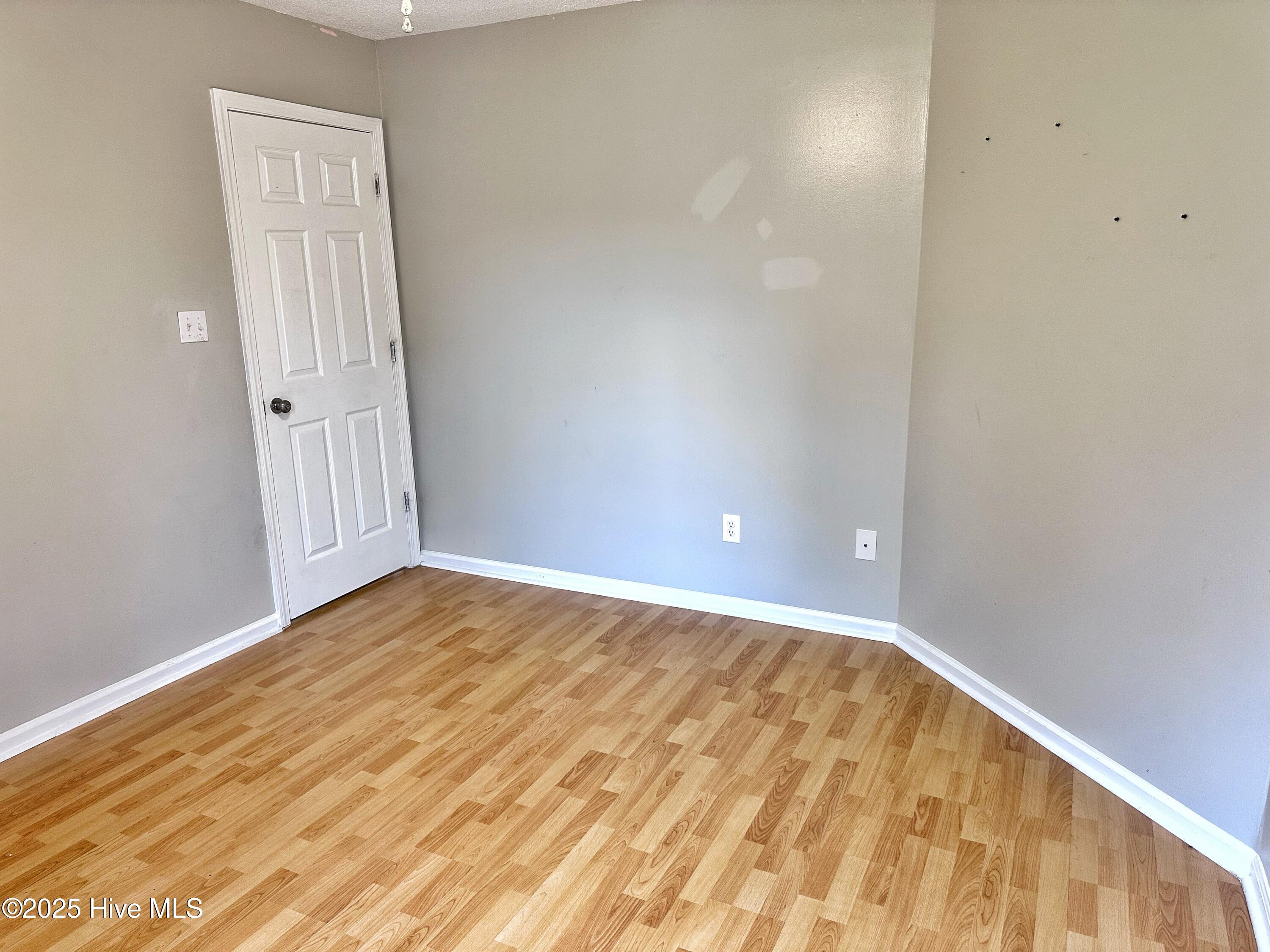 2621 Idlebrook Circle Property Photo 14