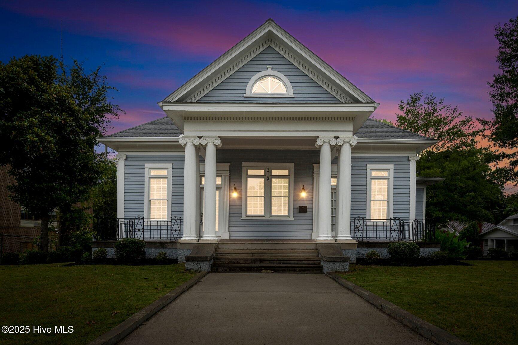 219 Broad Street Property Photo 1