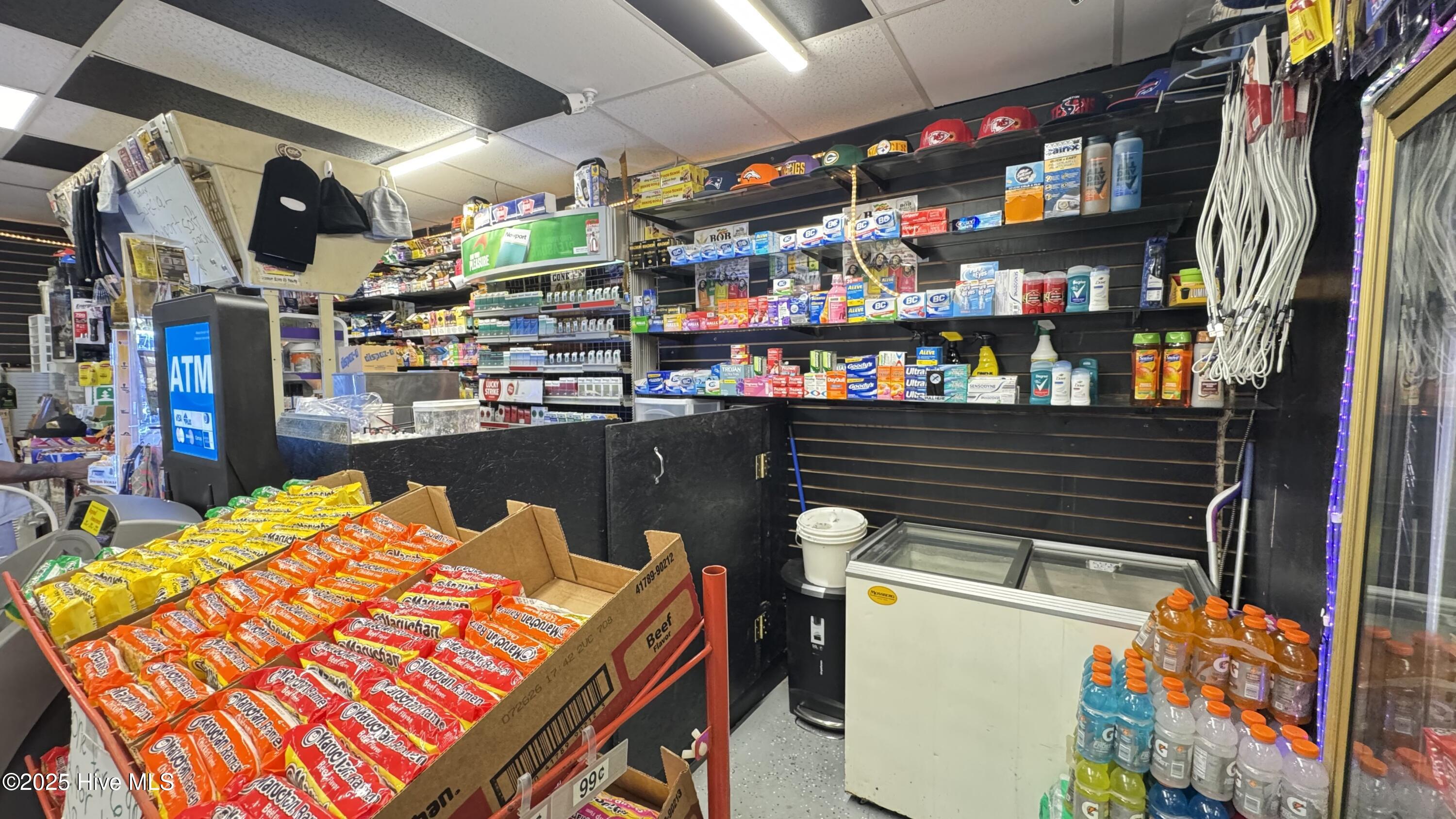 1505 E Raleigh Boulevard Property Photo 4