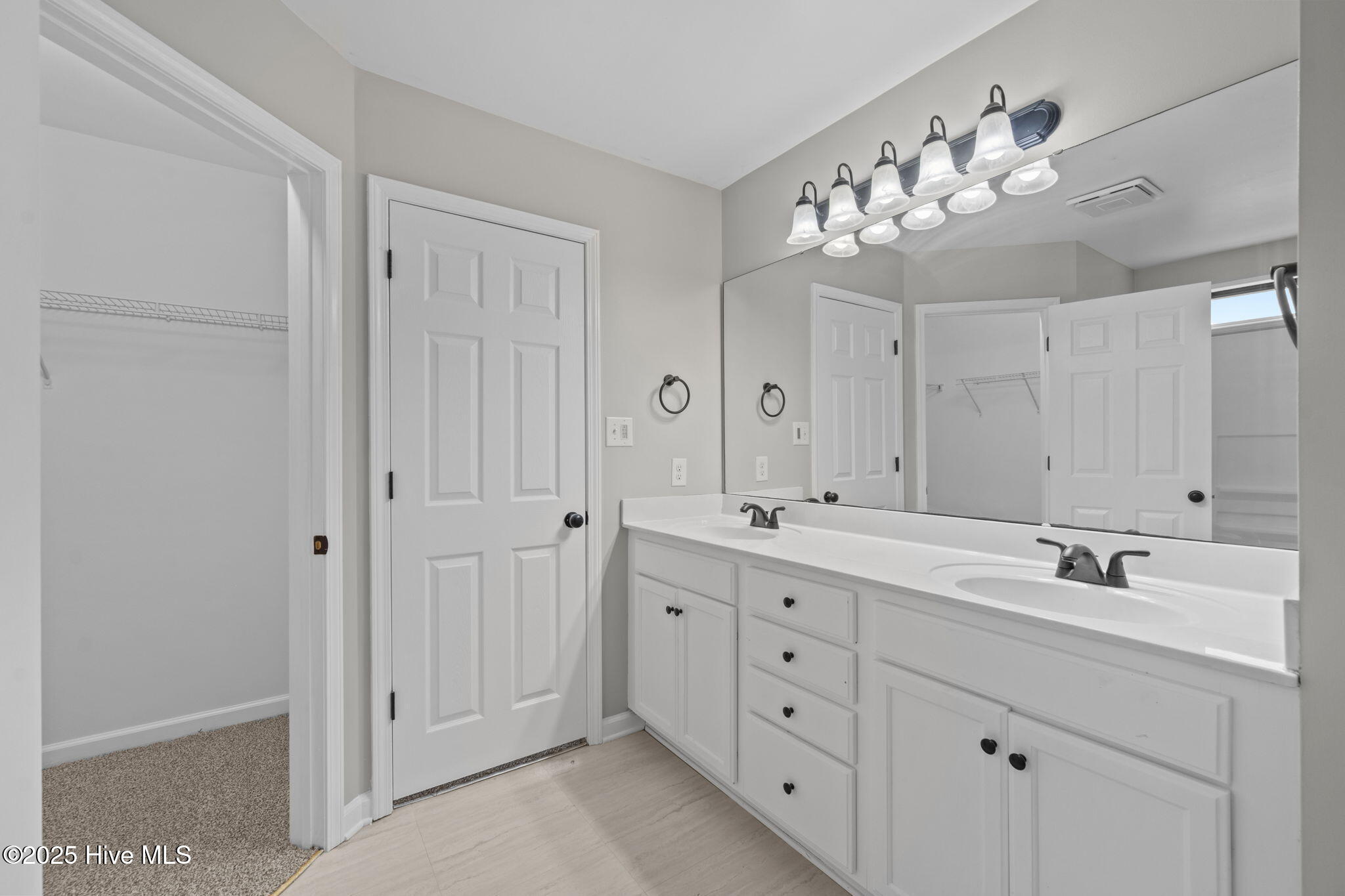 223 Cherry Blossom Drive Property Photo 21