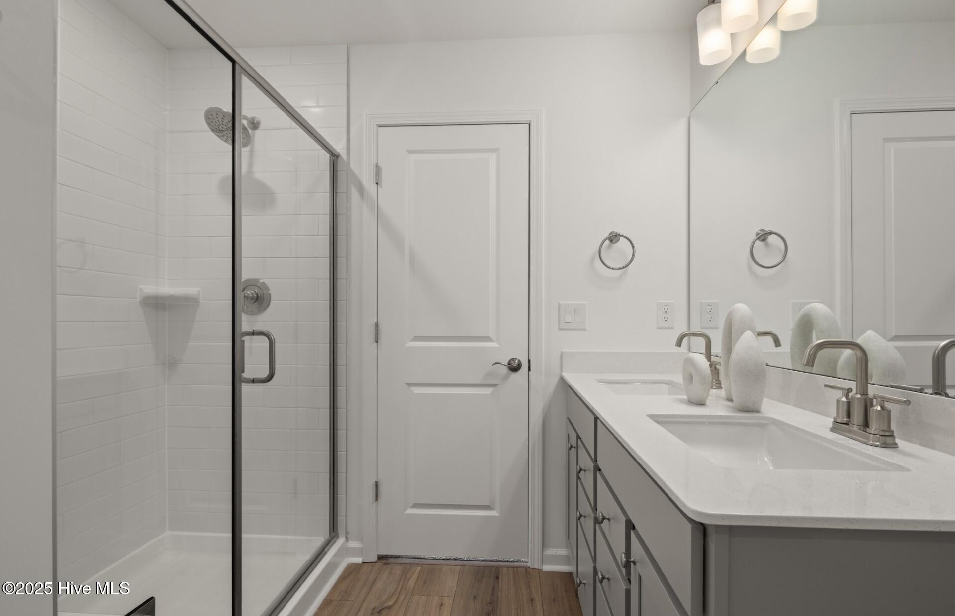 729 Richardson Drive Property Photo 13