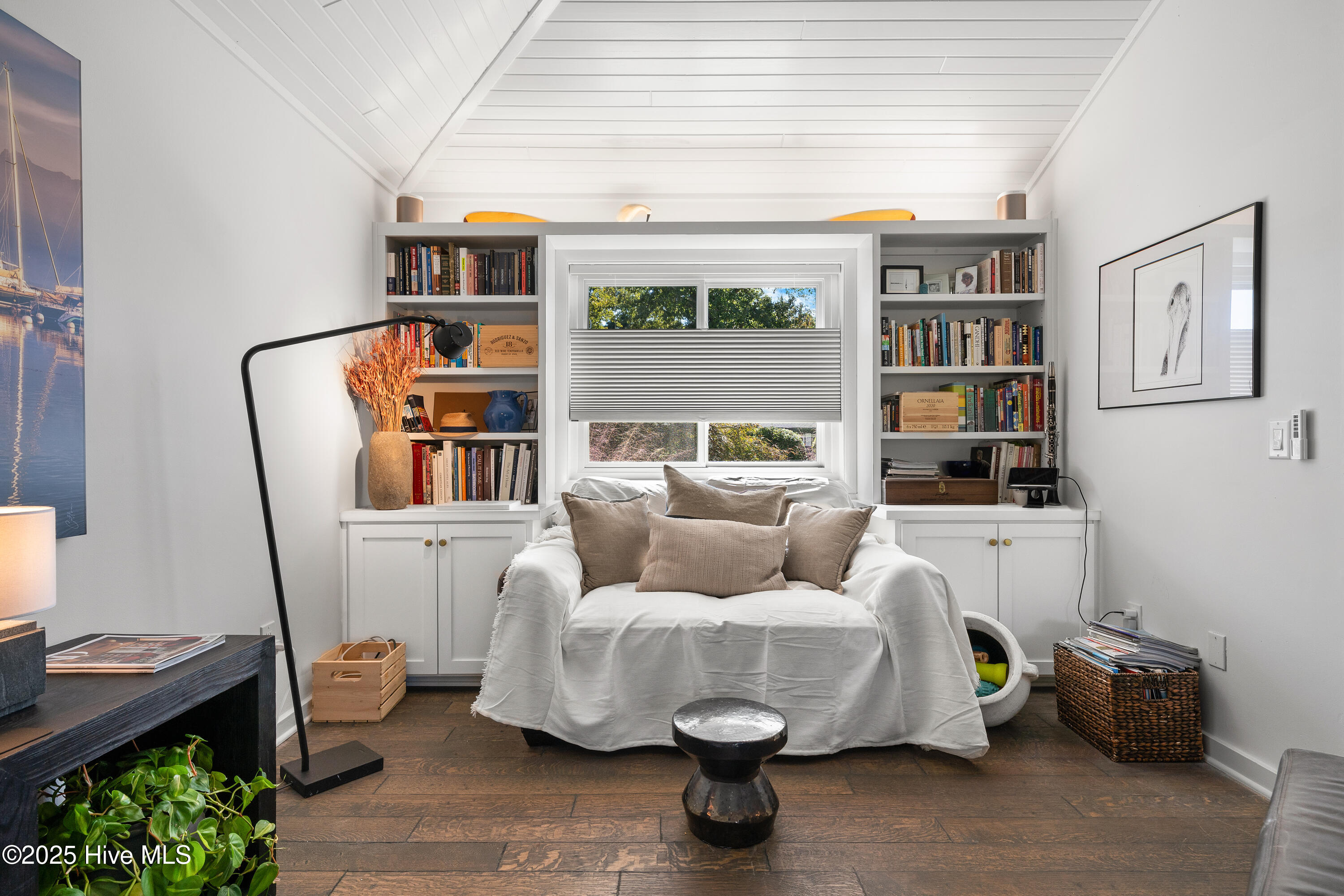 6659 Tidewater Lane Property Photo 13