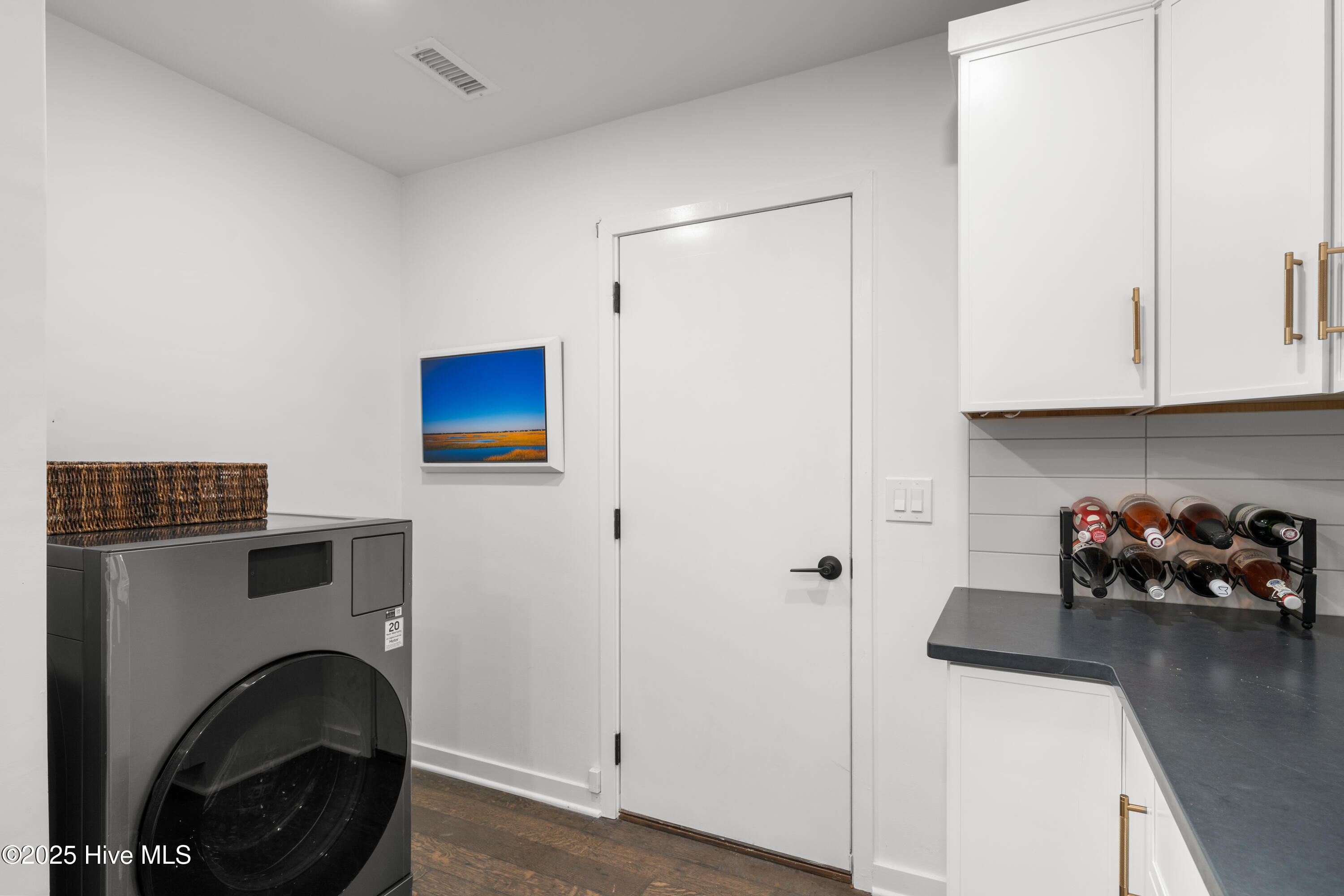 6659 Tidewater Lane Property Photo 24