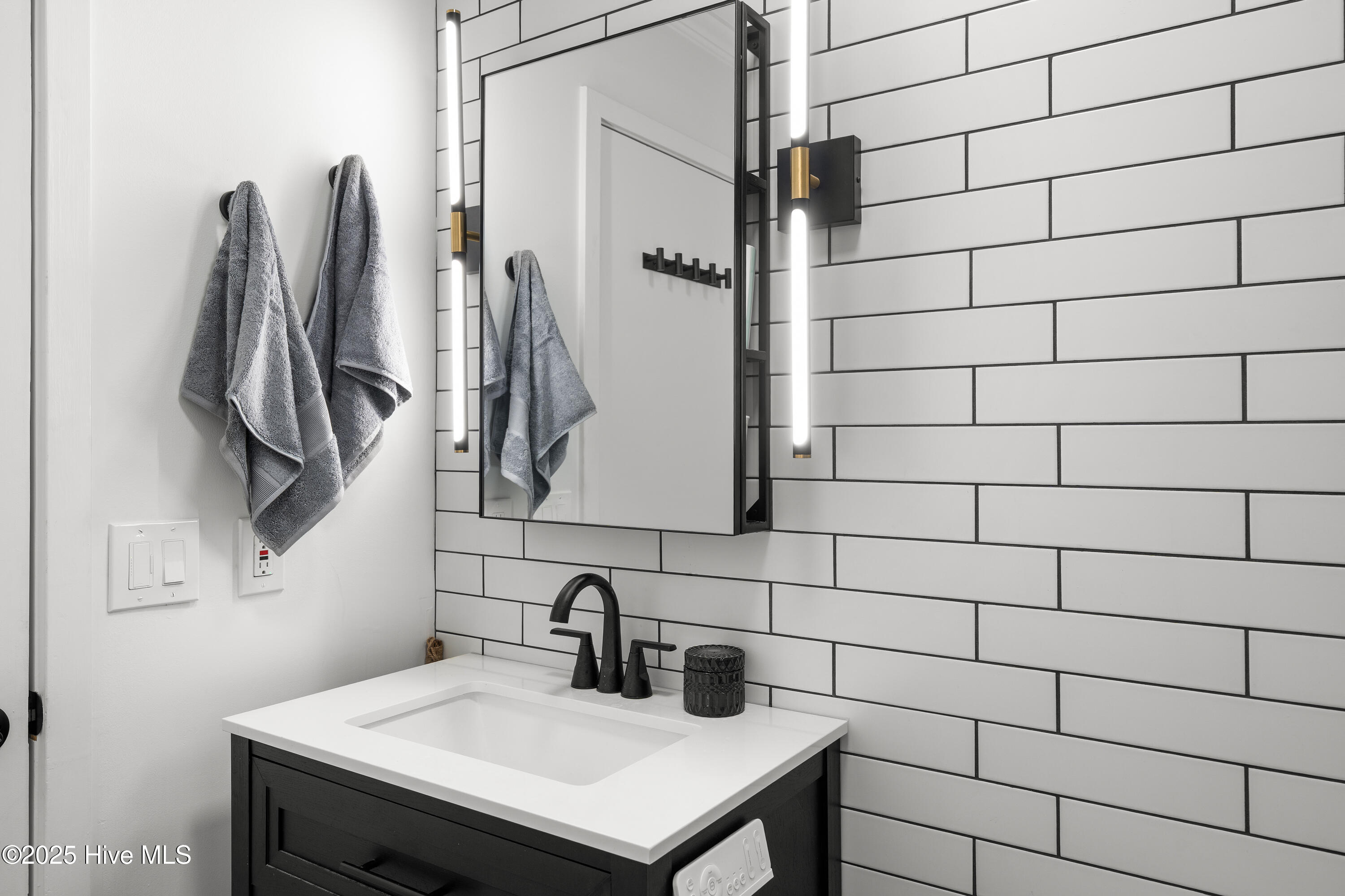 6659 Tidewater Lane Property Photo 37