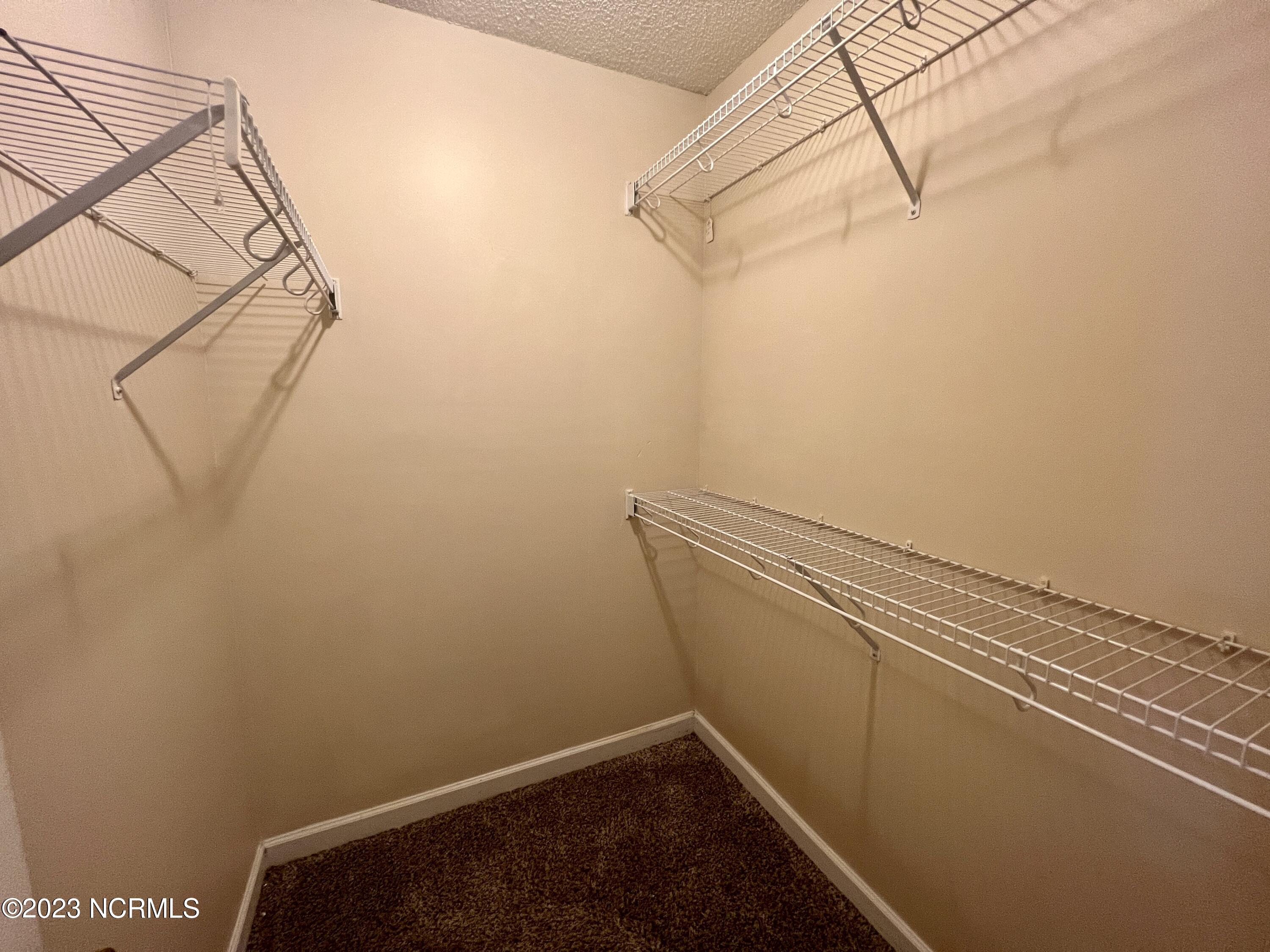 204 Meadowlark Lane Property Photo 7