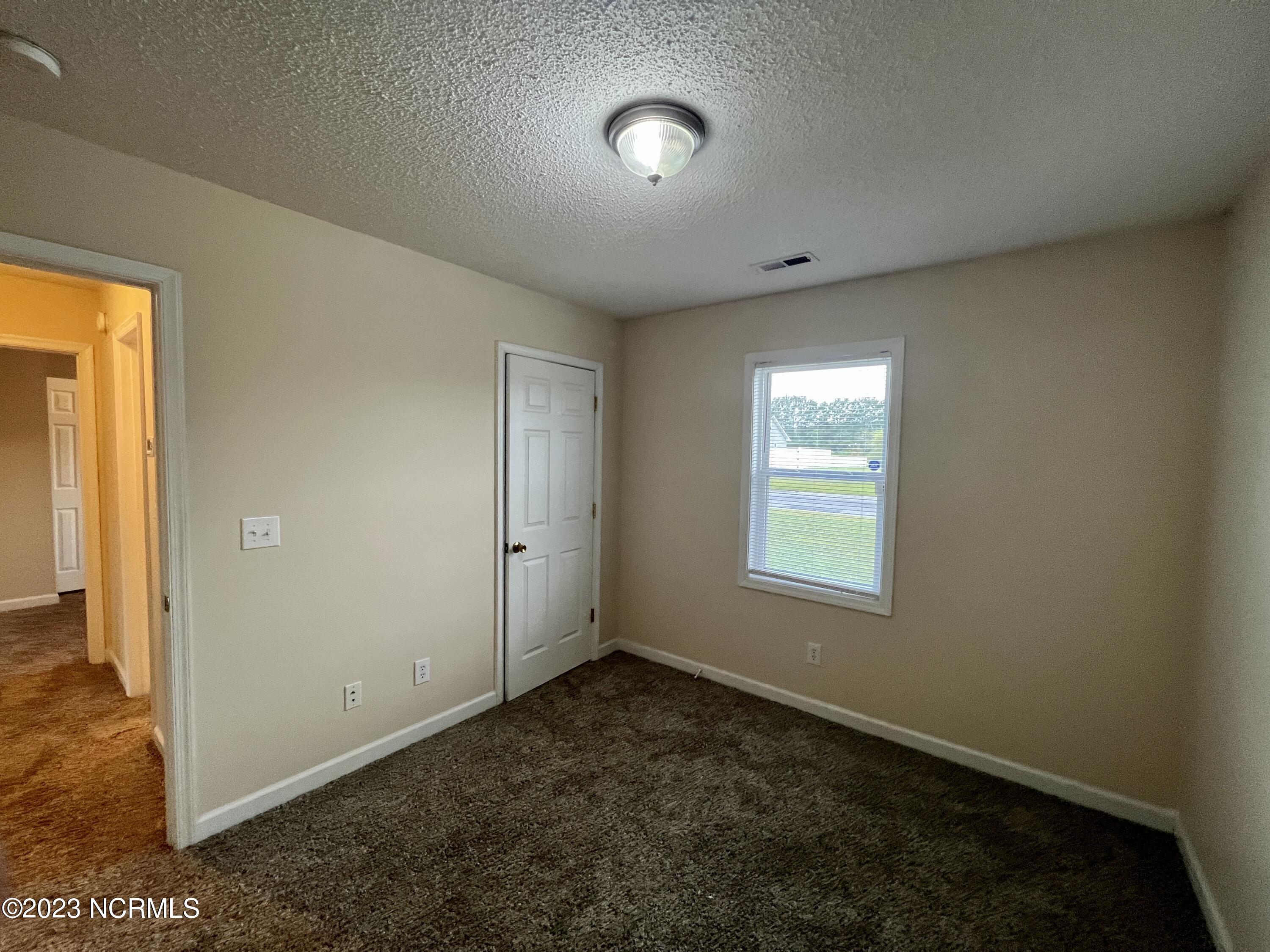 204 Meadowlark Lane Property Photo 8