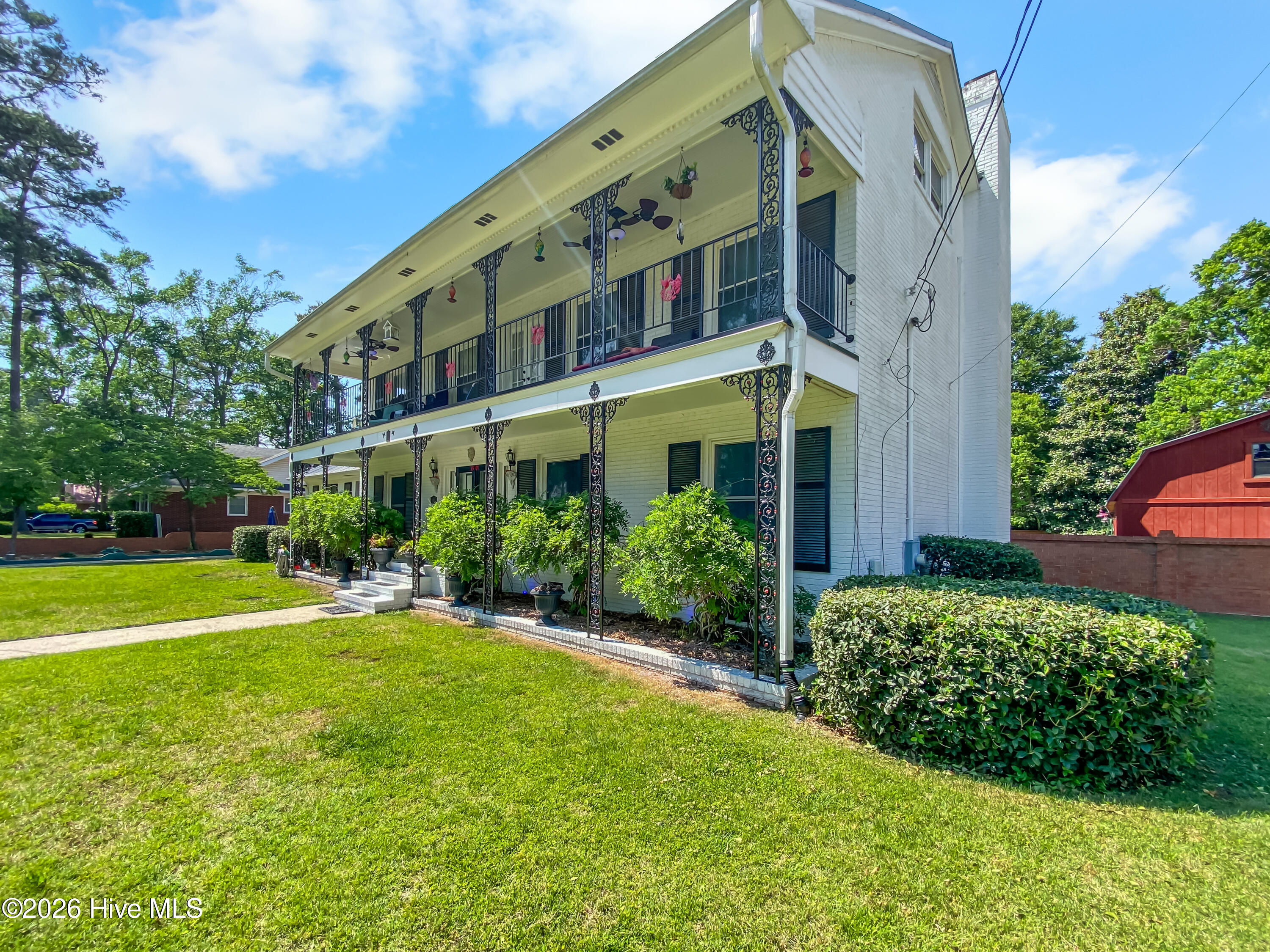 1907 Essex Street Property Photo 8