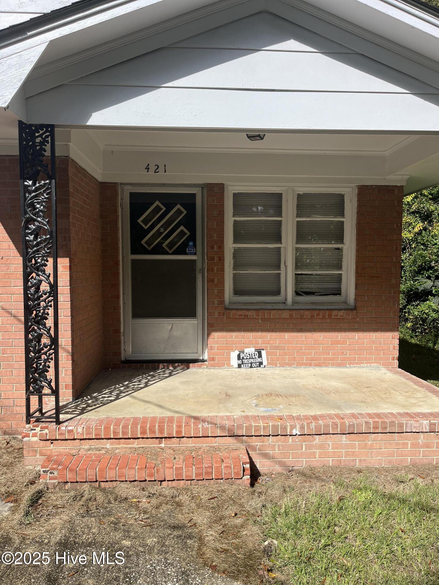 421 2nd Avenue Property Photo 3