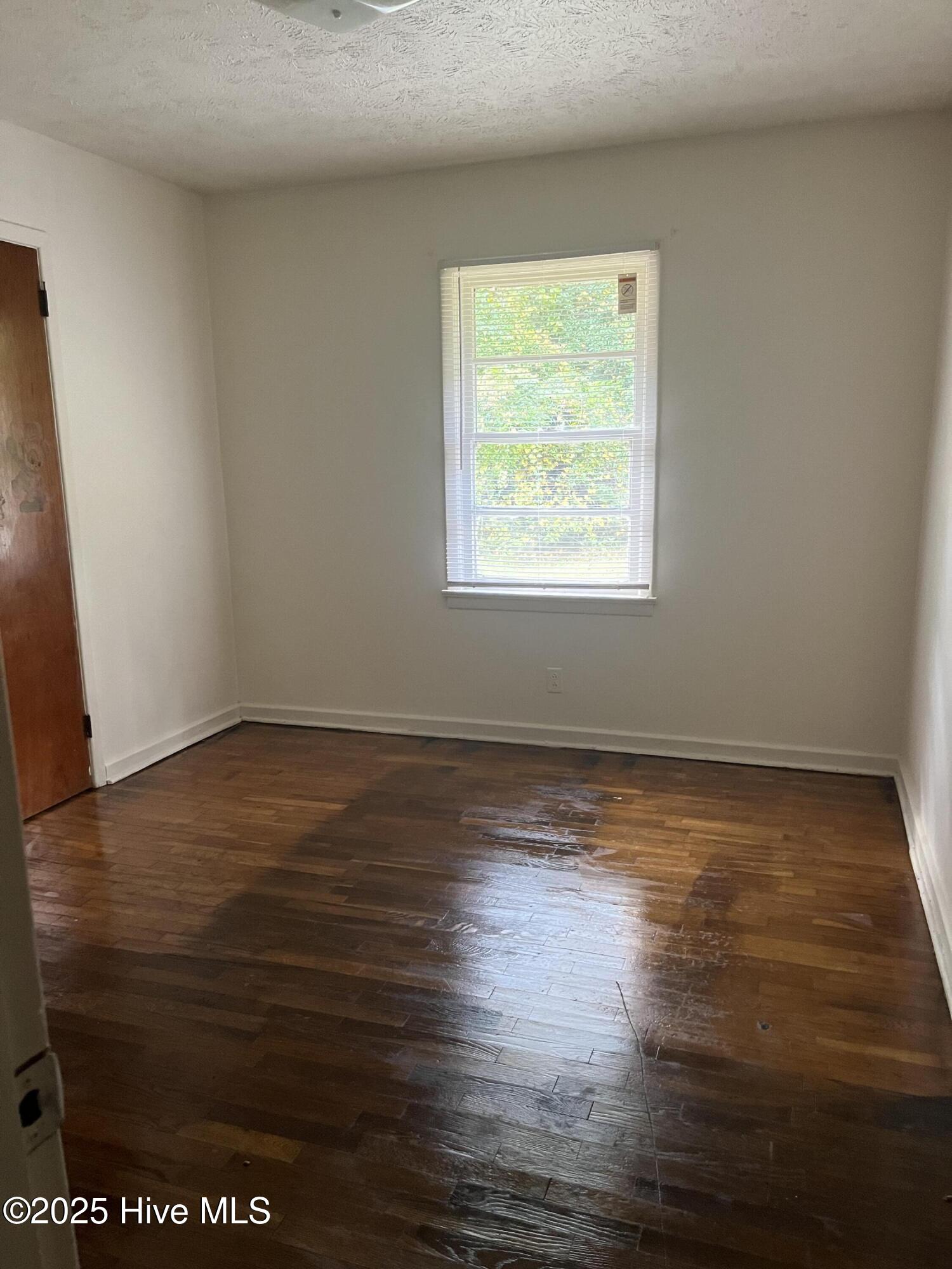 421 2nd Avenue Property Photo 11