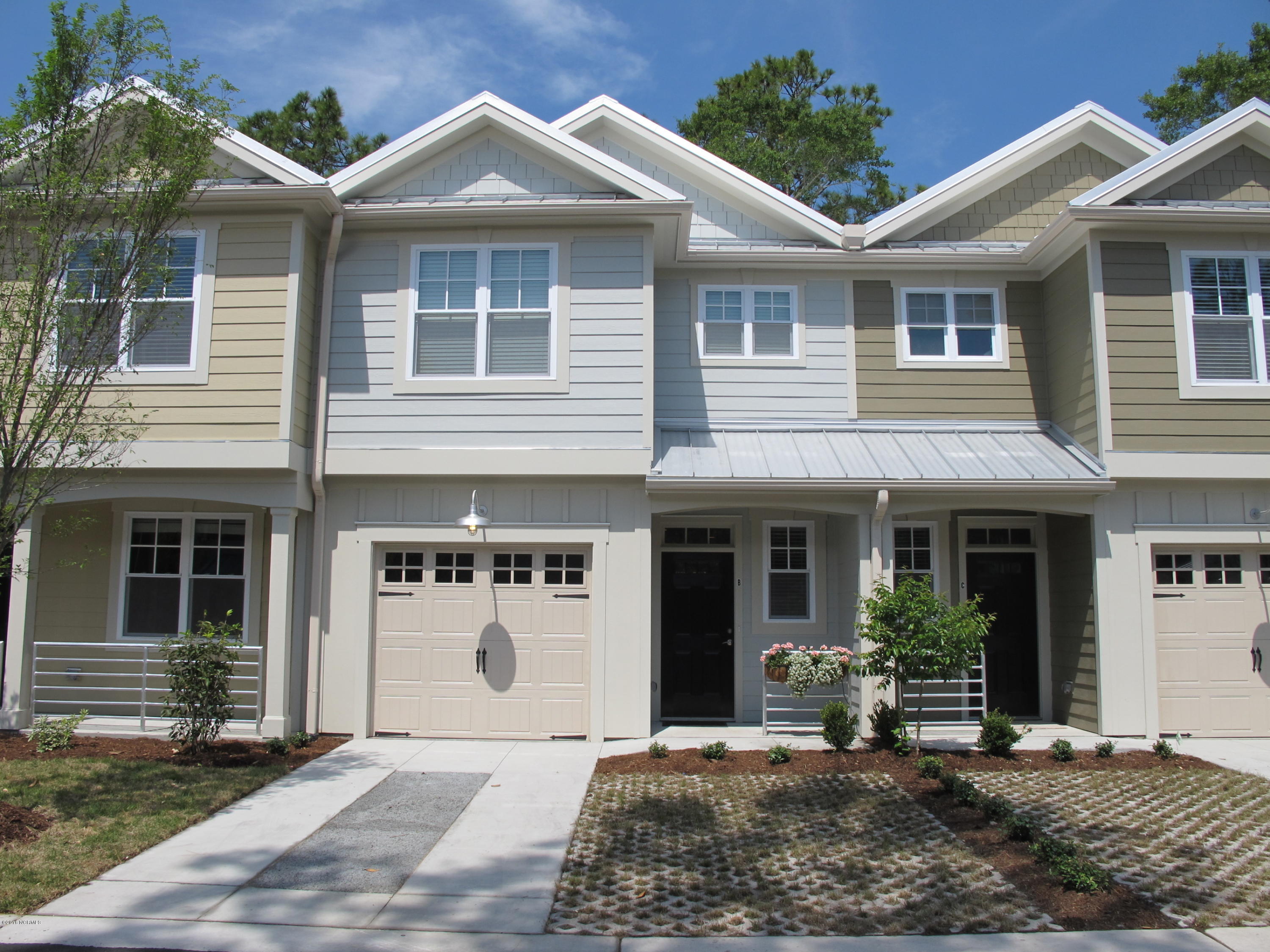 1670 Fallen Leaf Lane C Property Photo 1