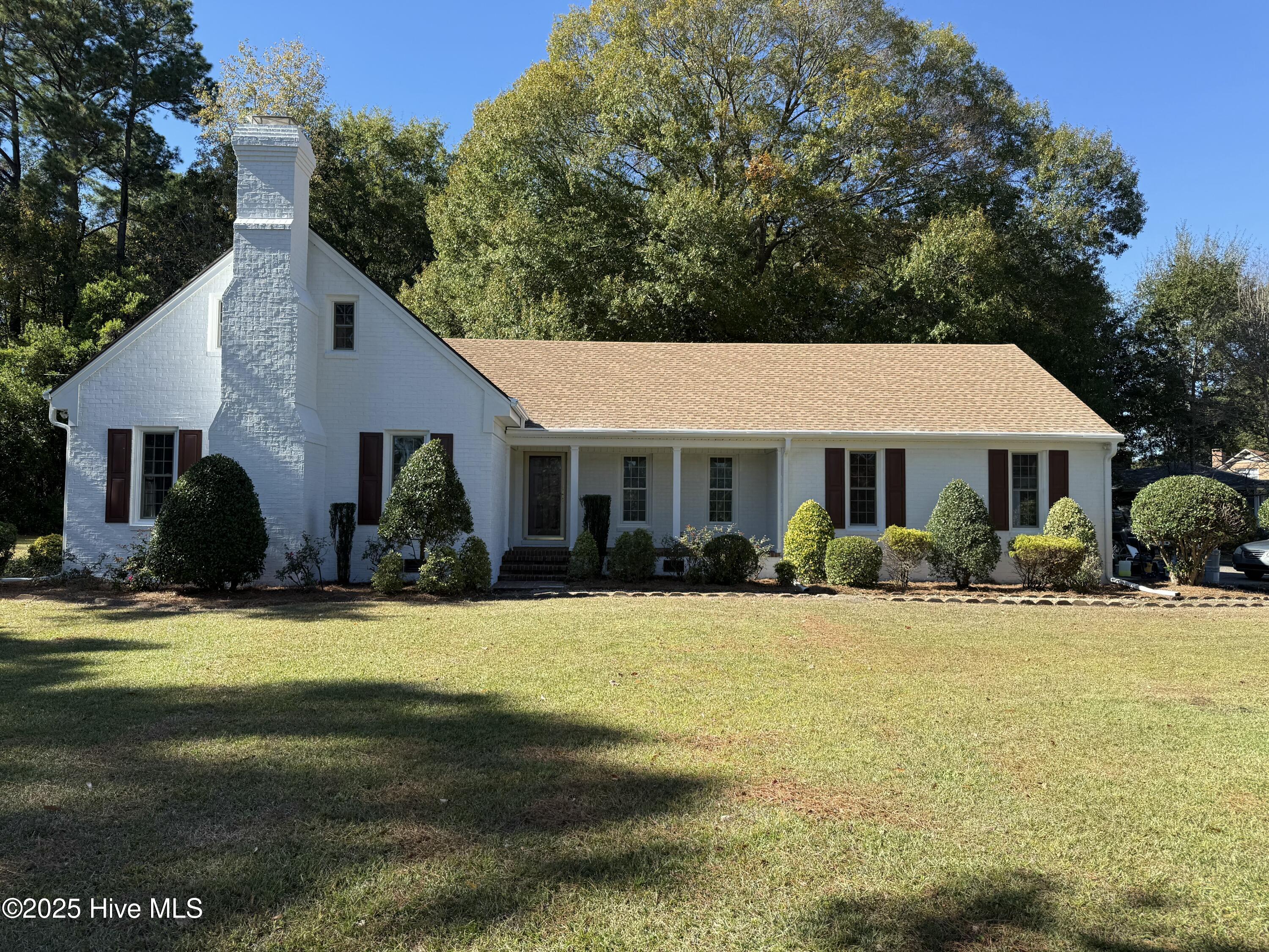 101 Forest Drive Property Photo 2