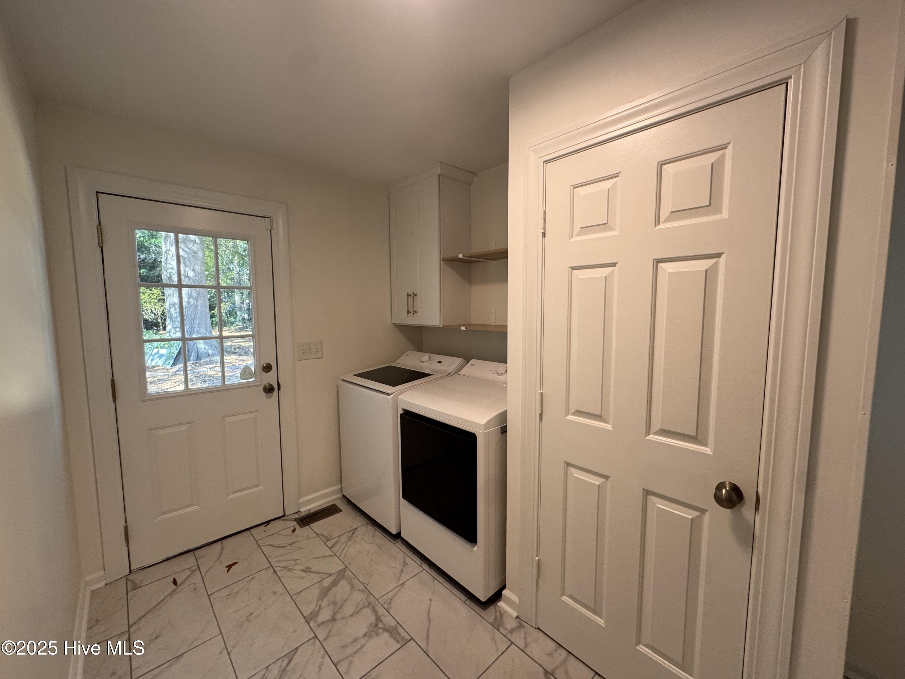 101 Forest Drive Property Photo 14