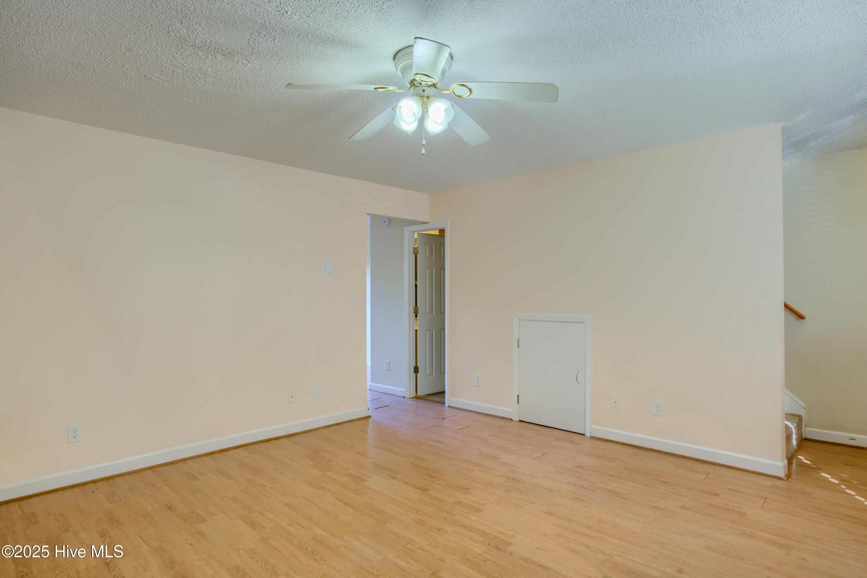 113 Tillett Lane Property Photo 2