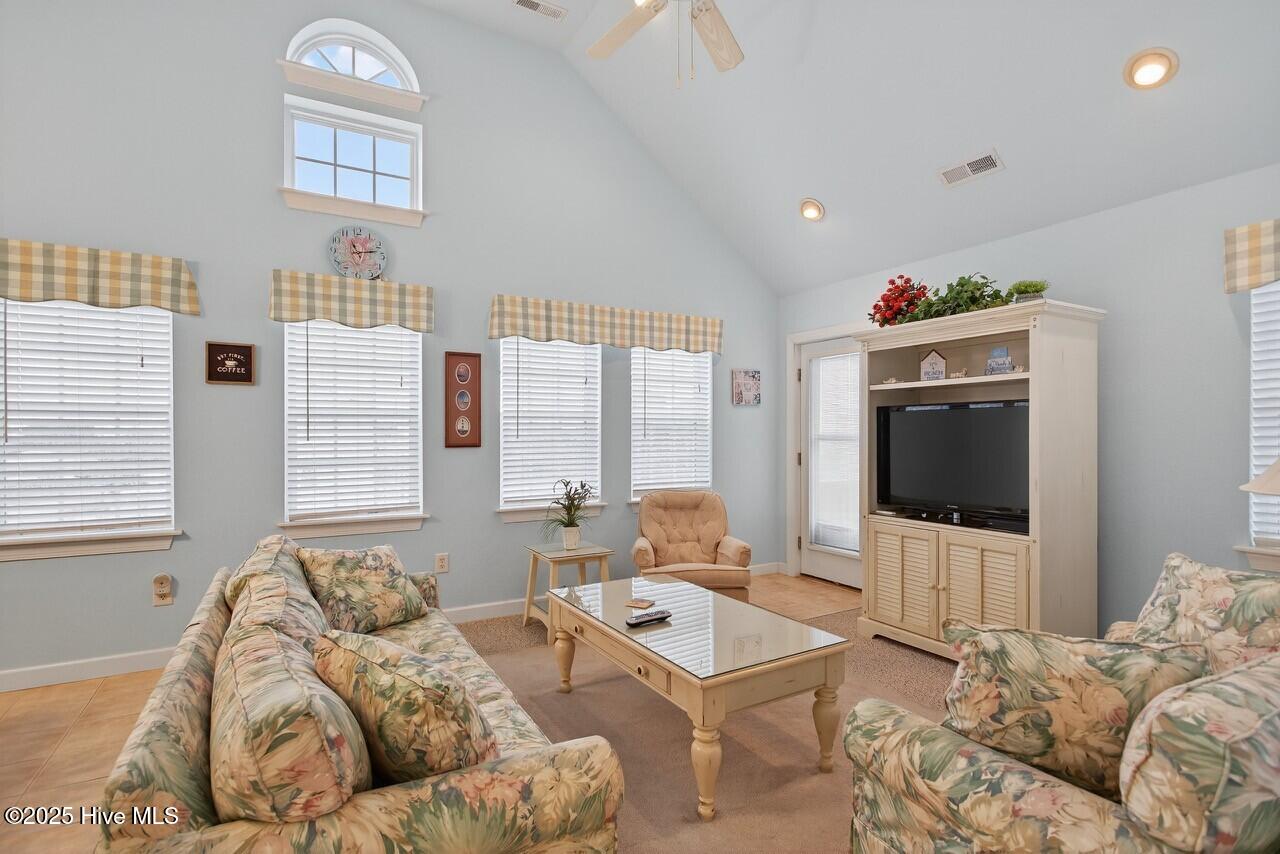 206 E Palmetto Street Property Photo 10