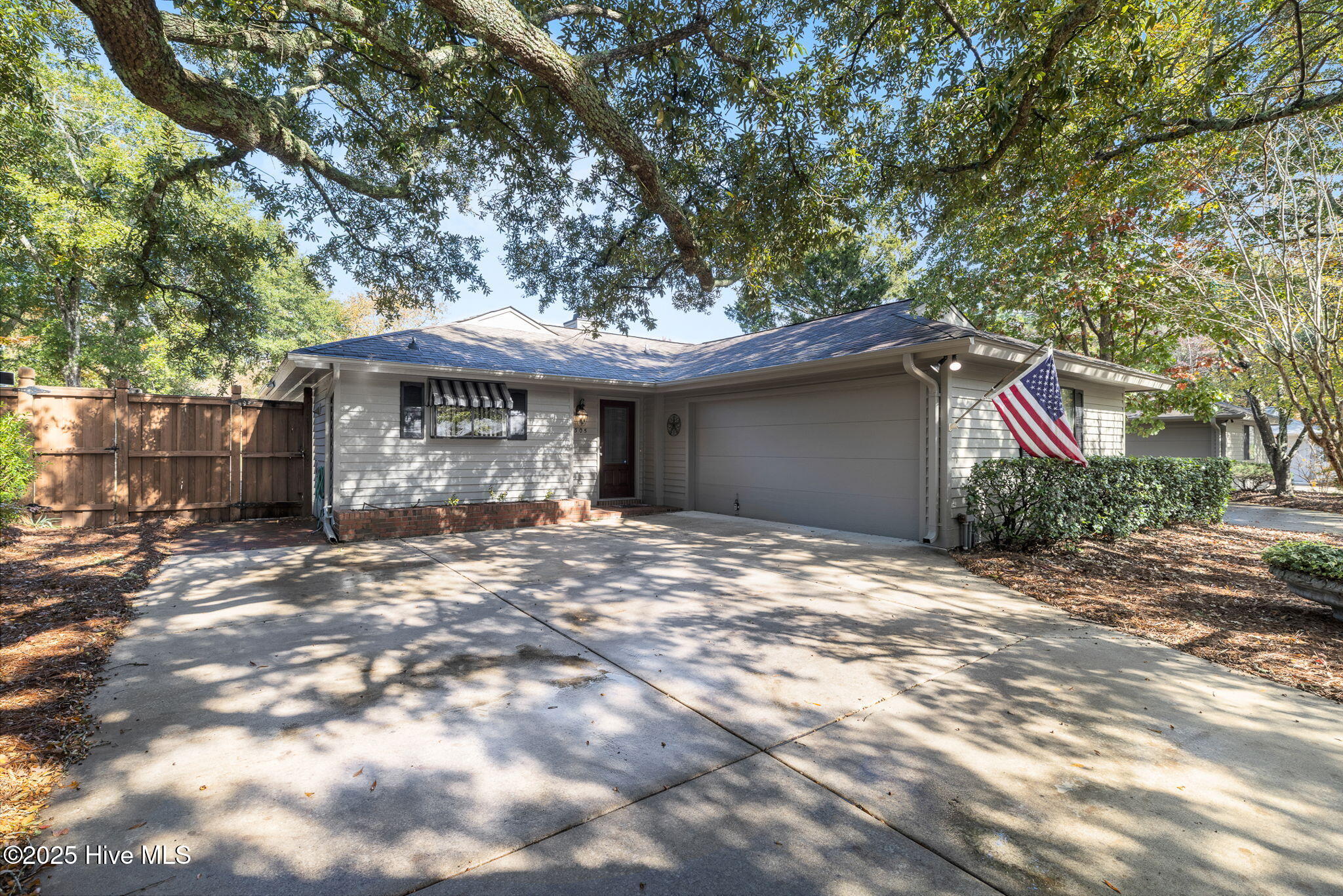 1305 Two Mile Circle E Property Photo 3