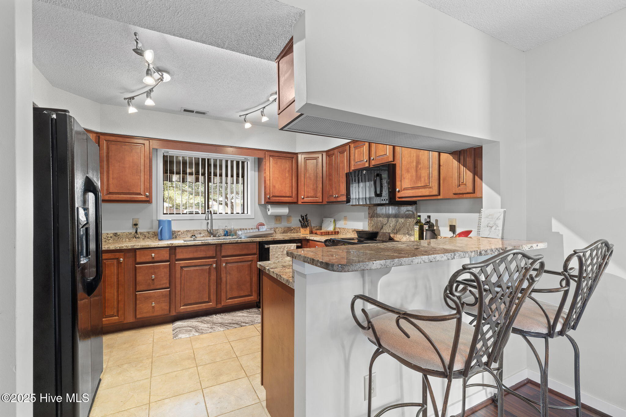 1305 Two Mile Circle E Property Photo 9