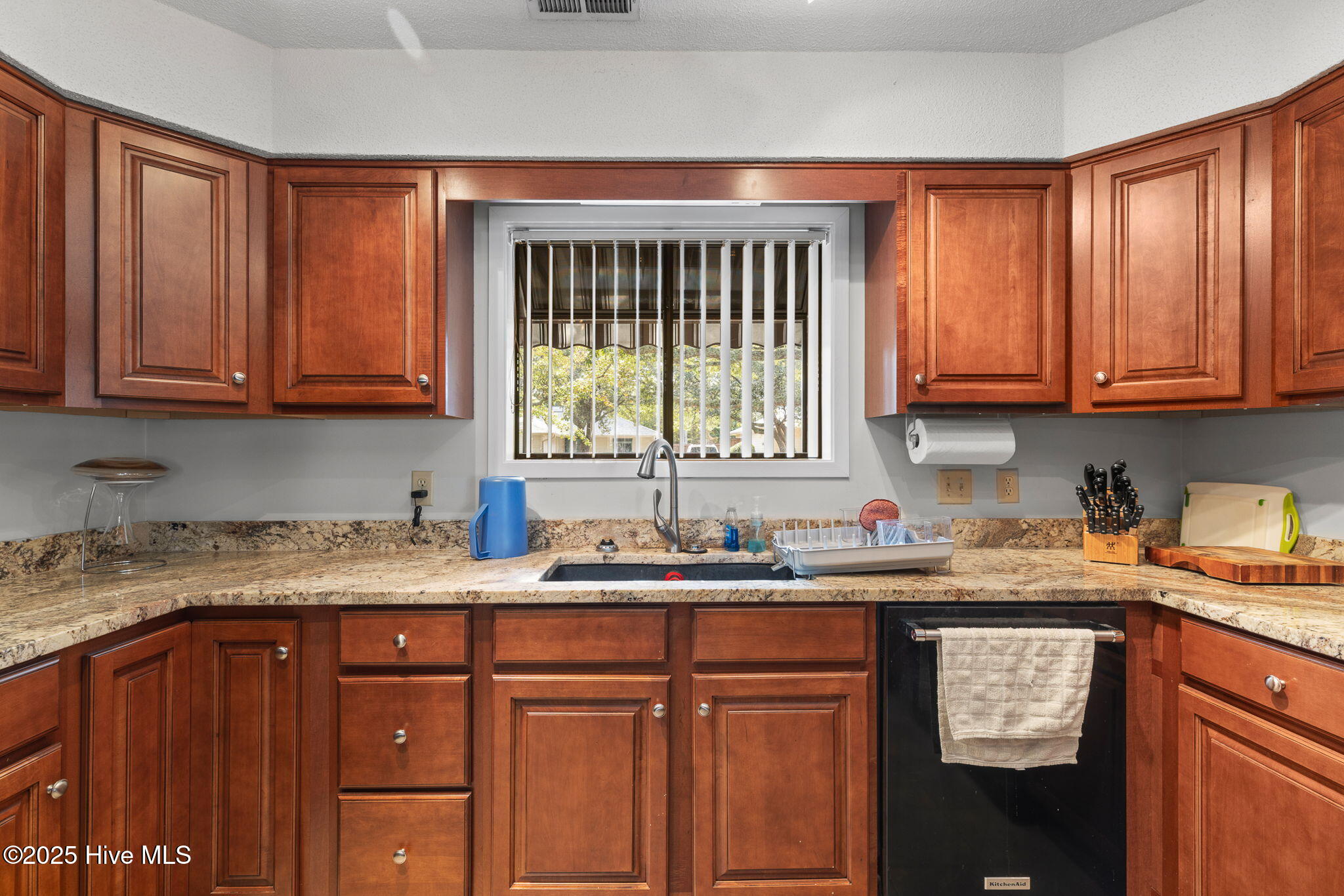 1305 Two Mile Circle E Property Photo 11
