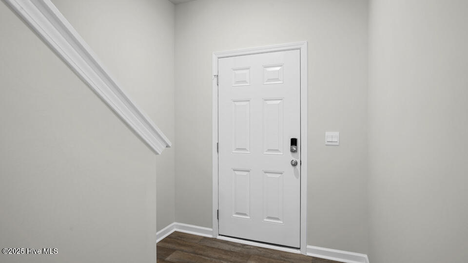 135 Starlight Street Property Photo 3