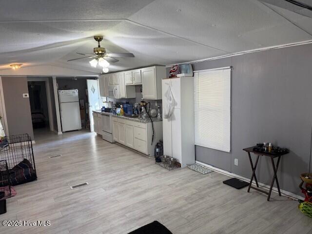 118 Apache Road Property Photo 11