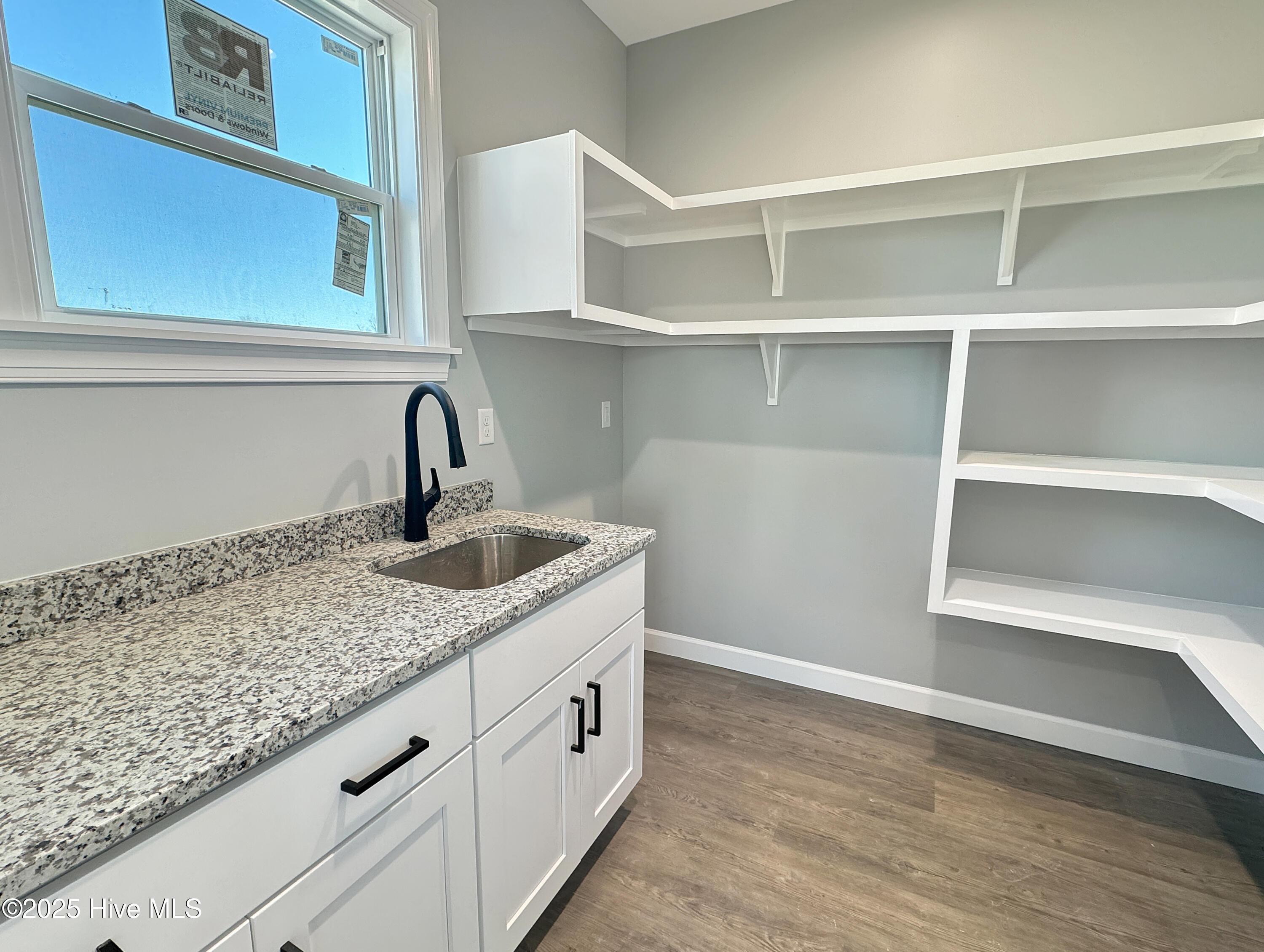 1061 Staysail Drive Property Photo 10